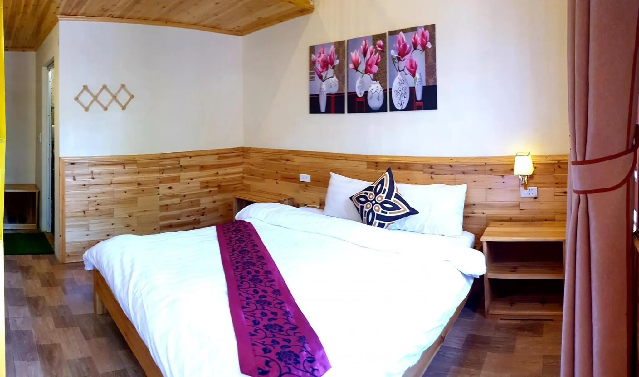 Bed in Dang Khoa Homestay