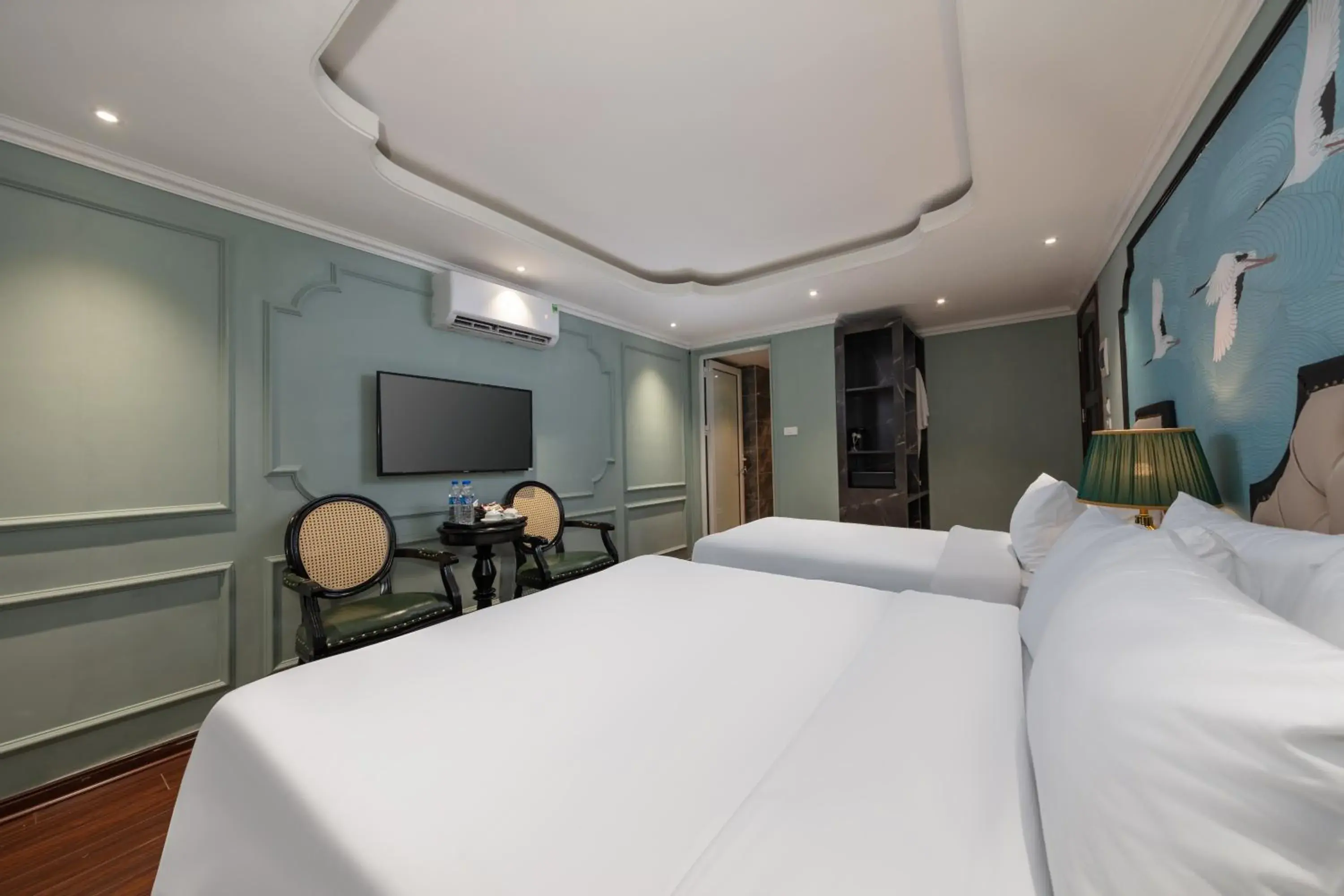 Bed in Madelise Grand Hotel Bed in Madelise Grand Hotel