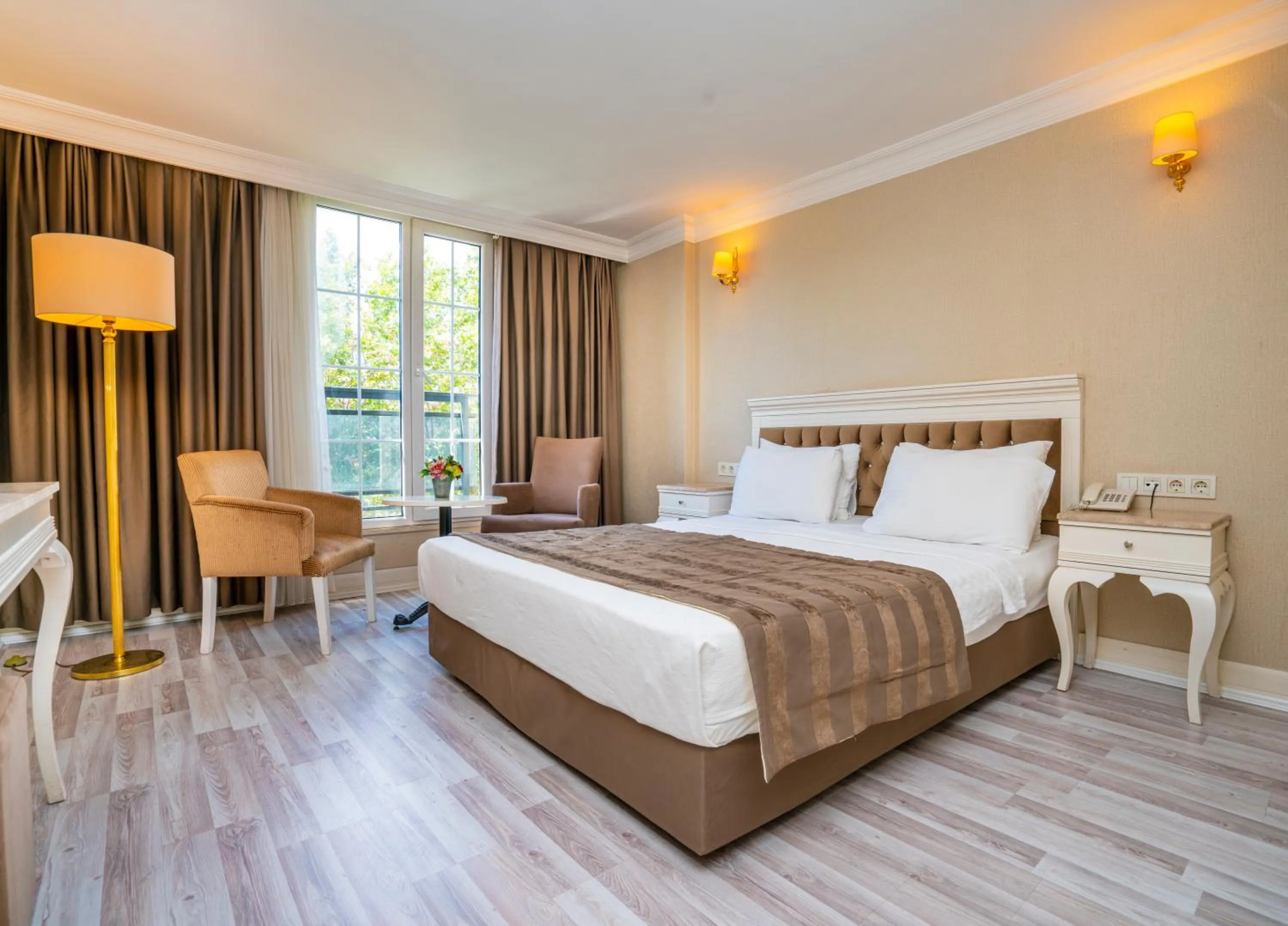 Bed in Topkapi Old City Kensington Hotel Ottoman Heritage