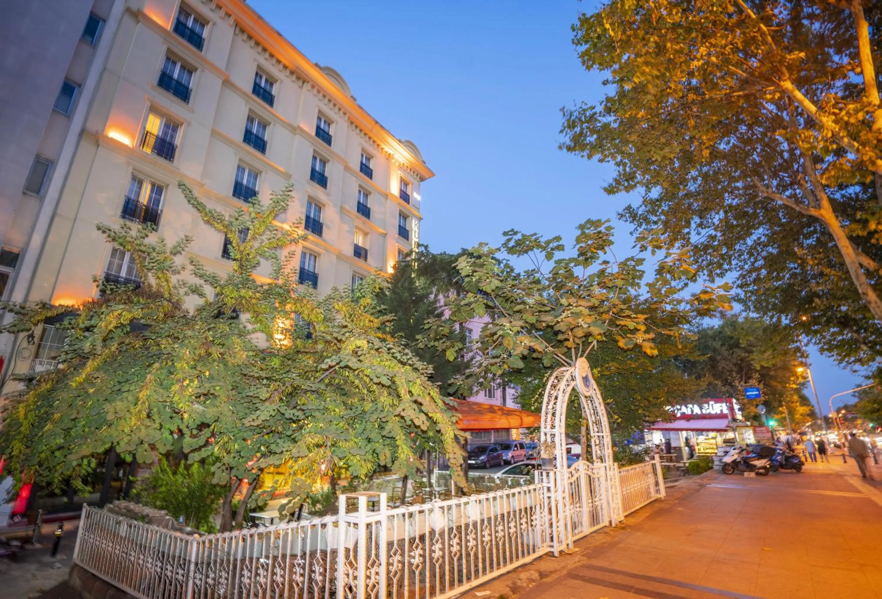 Property building in Topkapi Old City Kensington Hotel Ottoman Heritage