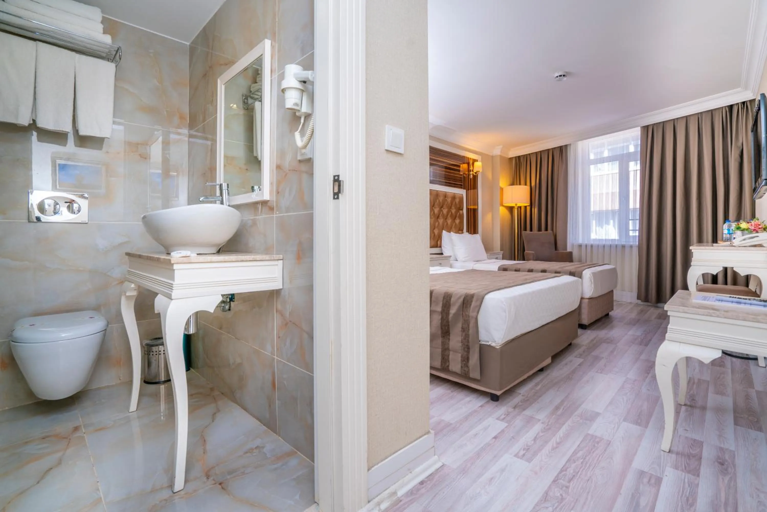 Bed in Topkapi Old City Kensington Hotel Ottoman Heritage