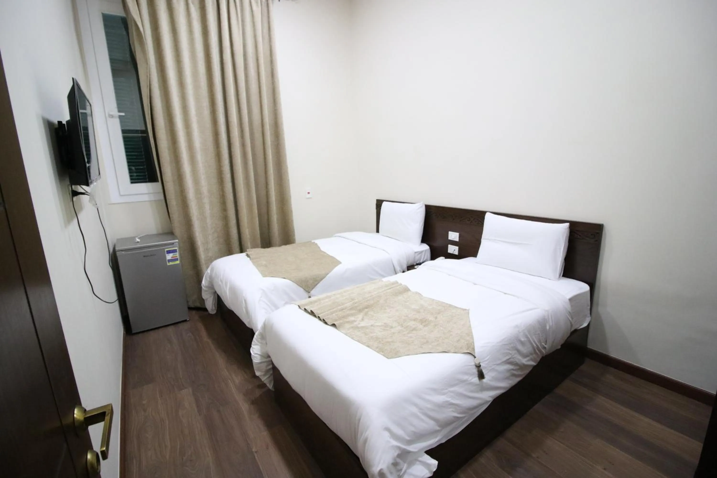 Bed in Miramar Talaat Harb Square