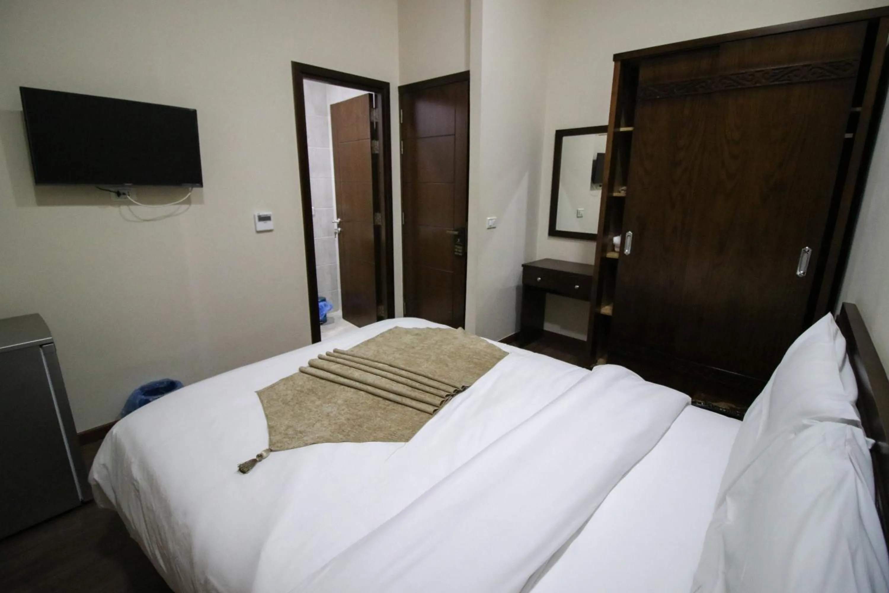 TV and multimedia, Bed in Miramar Talaat Harb Square