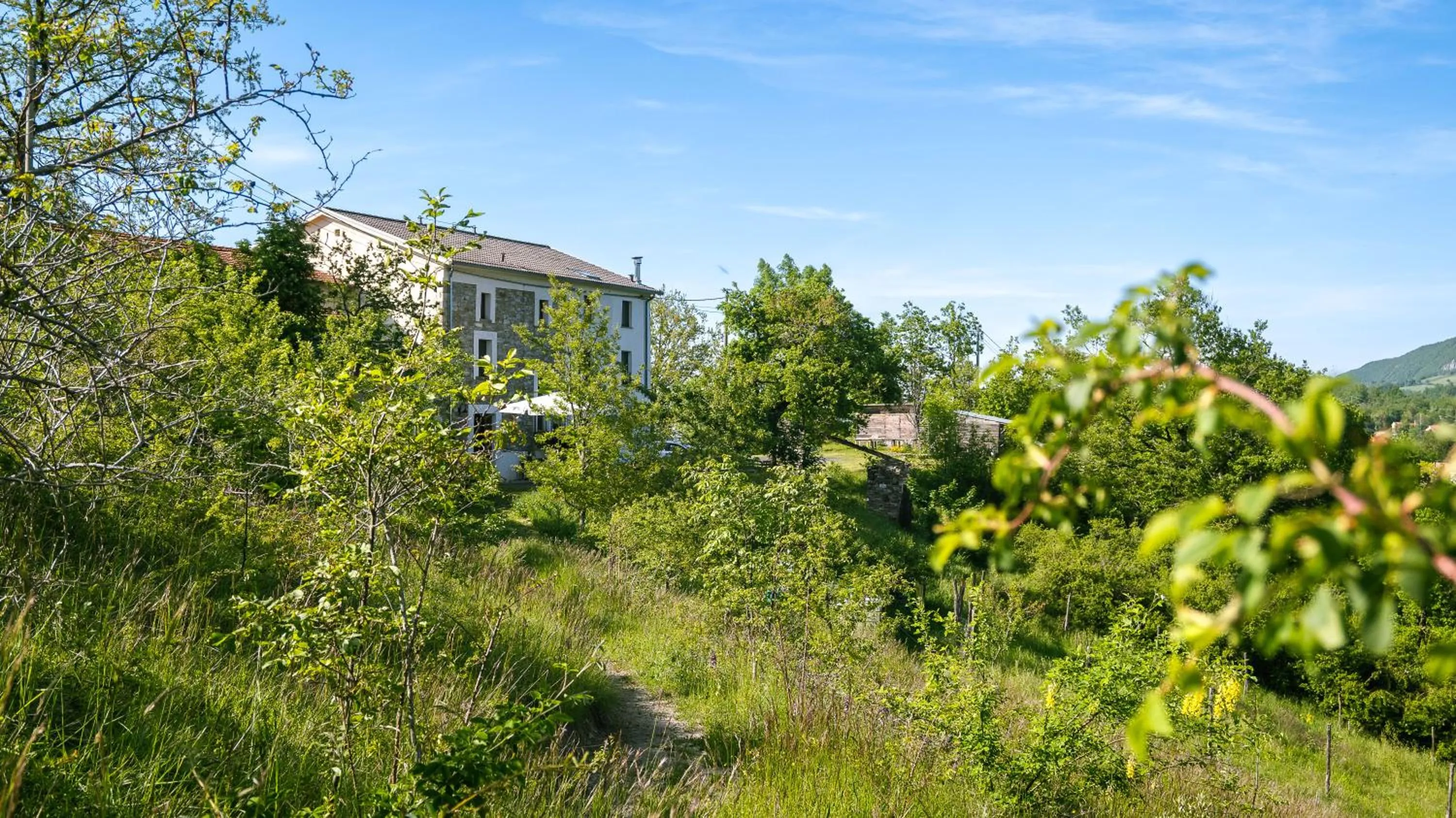 Property building in Le Spine B&B sulla Via Francigena