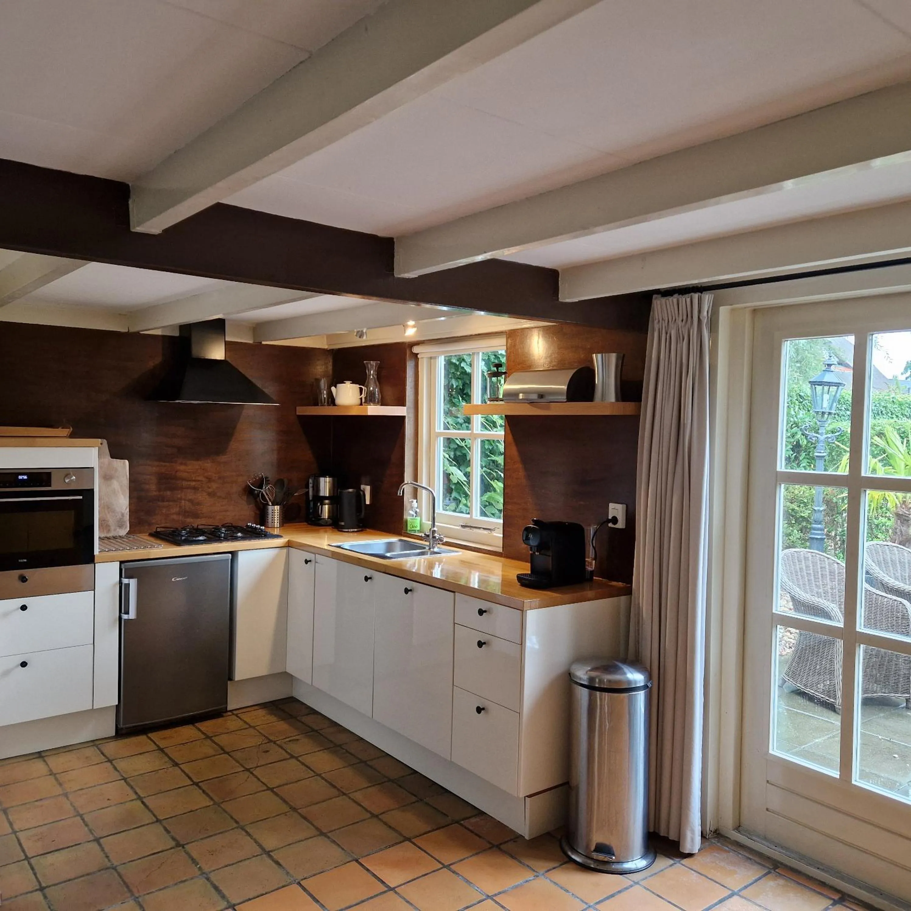 kitchen in d'Oude Herbergh, vakantiehuizen aan het water