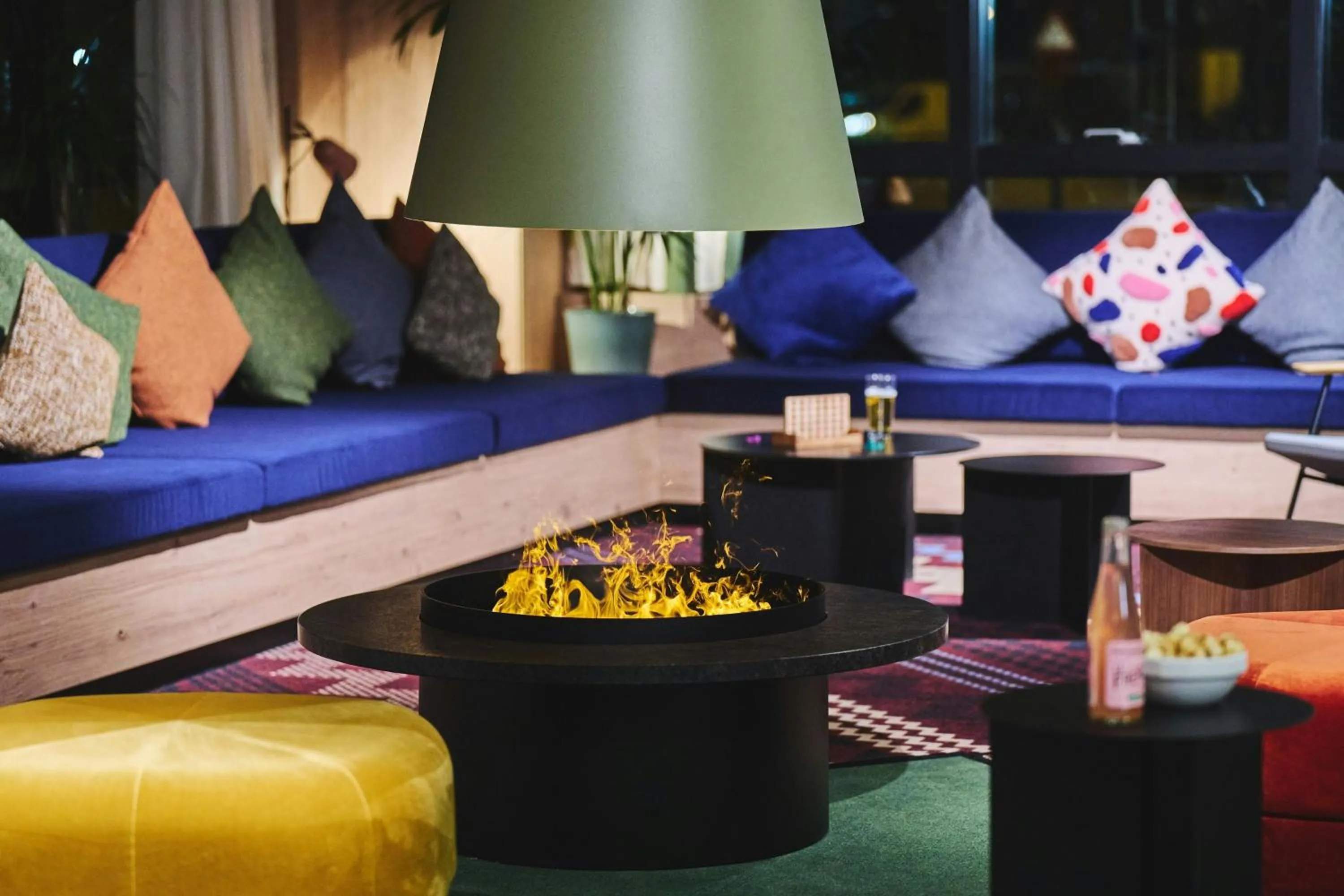 Lobby or reception in Moxy Annecy