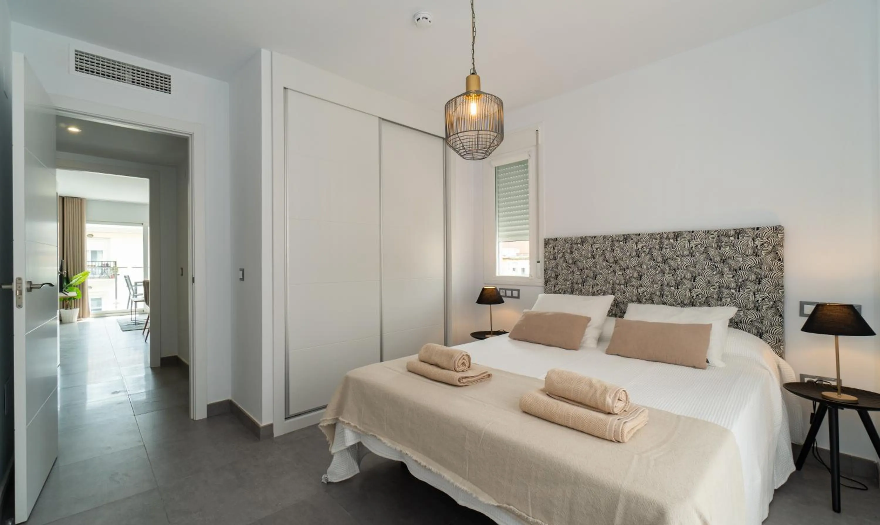 Photo of the whole room, Bed in Sur Suites La Dorada, centricos soleados a pocos metros de la Playa y con Parking Opcional