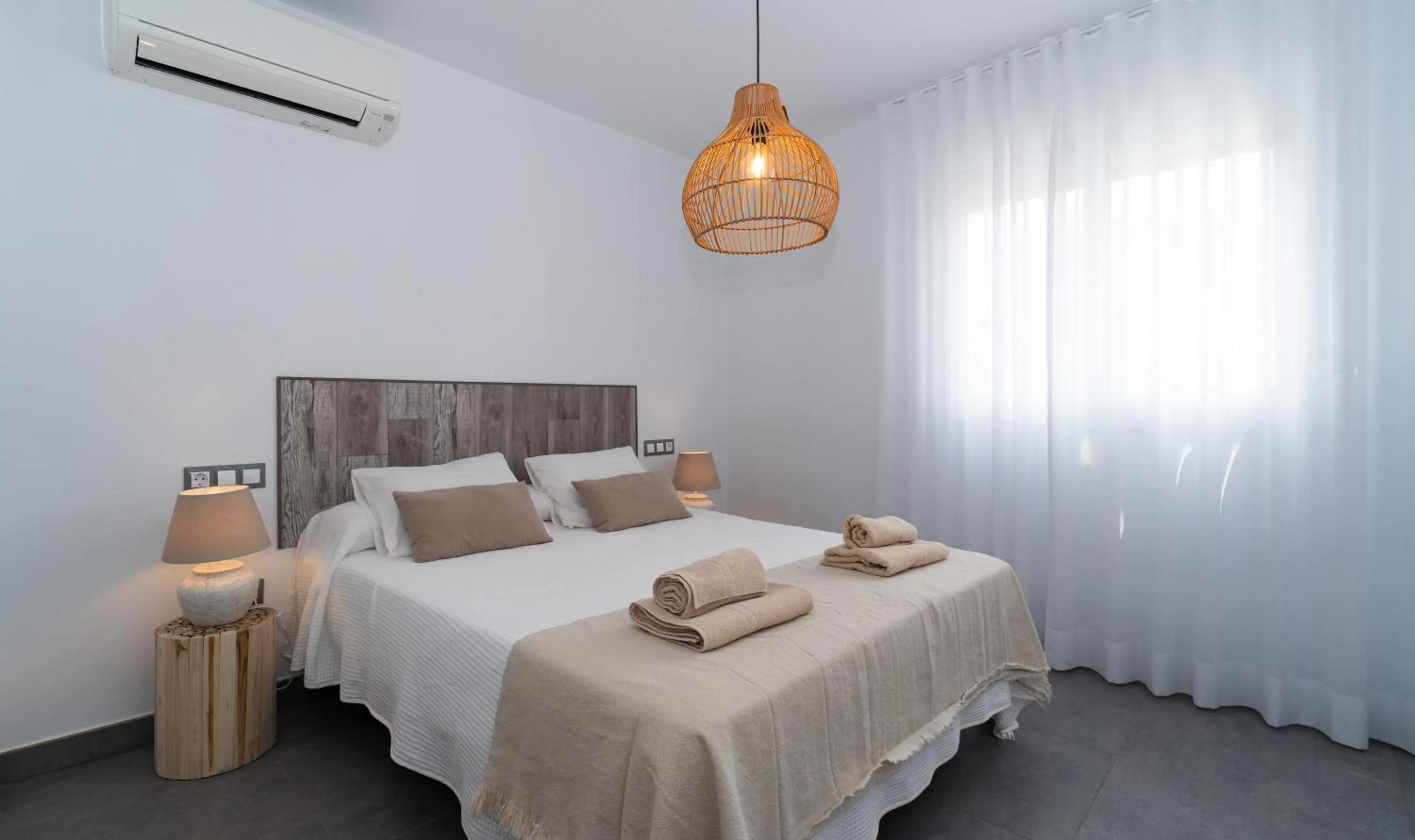 Photo of the whole room, Bed in Sur Suites La Dorada, centricos soleados a pocos metros de la Playa y con Parking Opcional