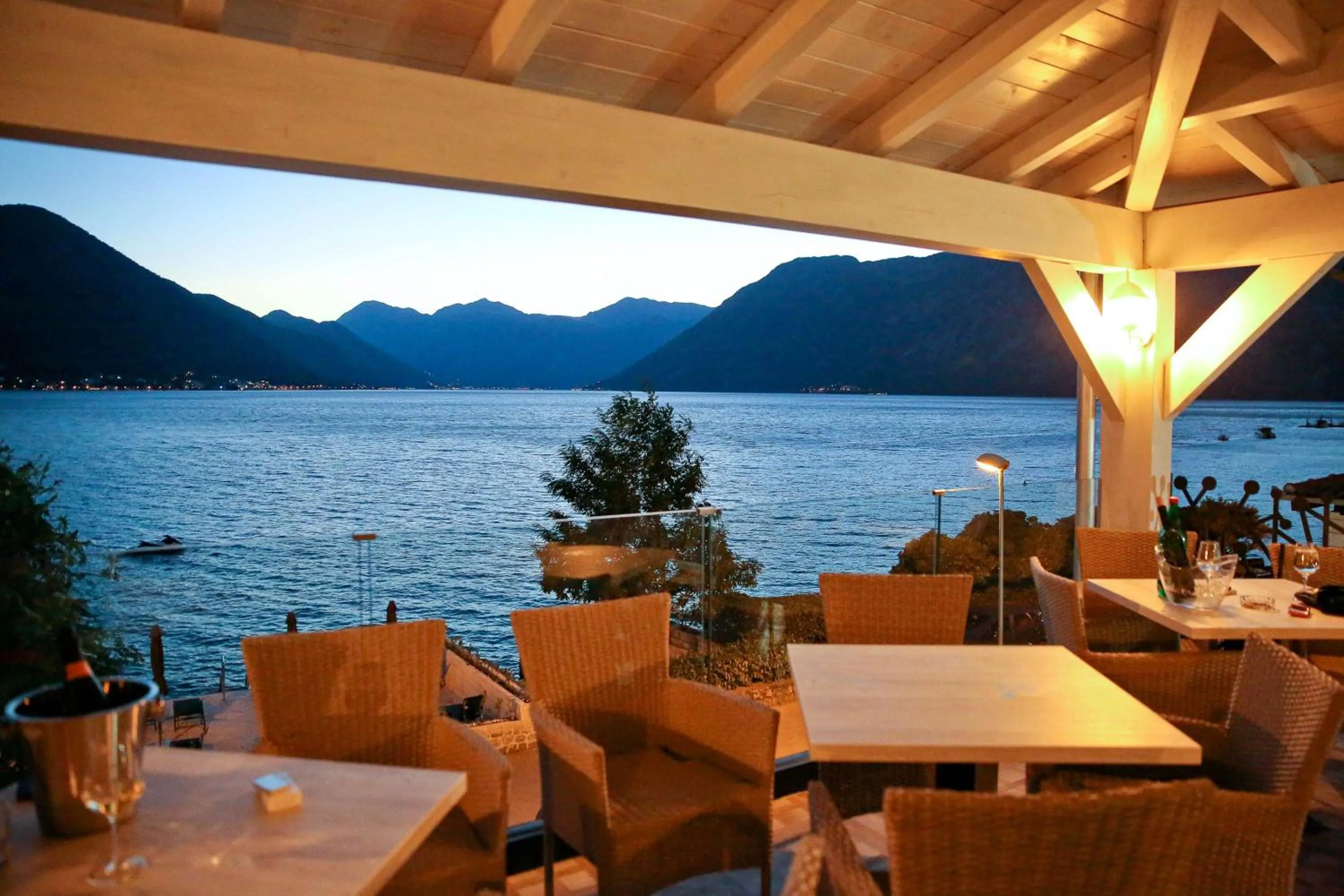 Patio in Hotel Sara