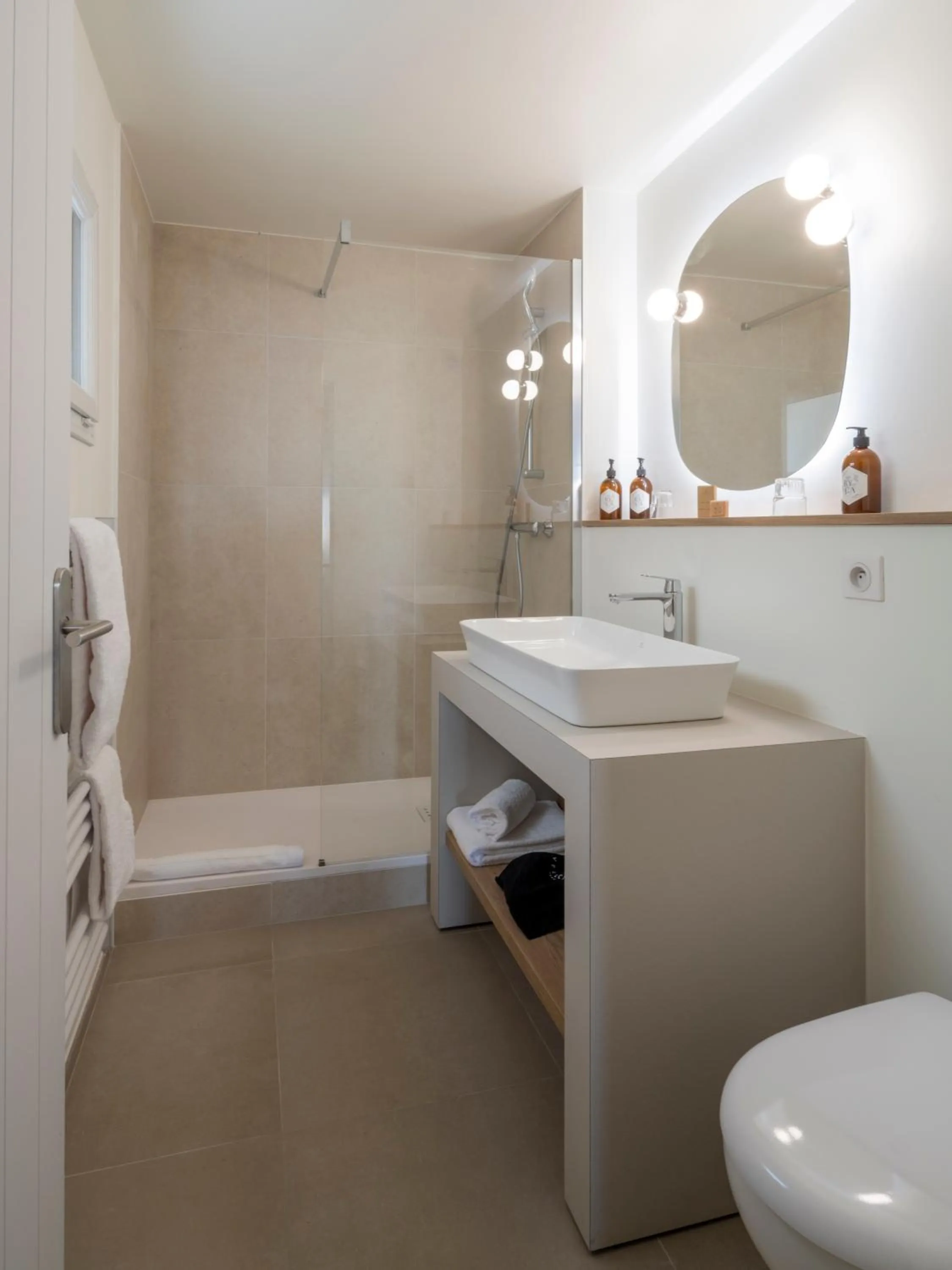 Shower in Hotel Punta Lara Noirmoutier