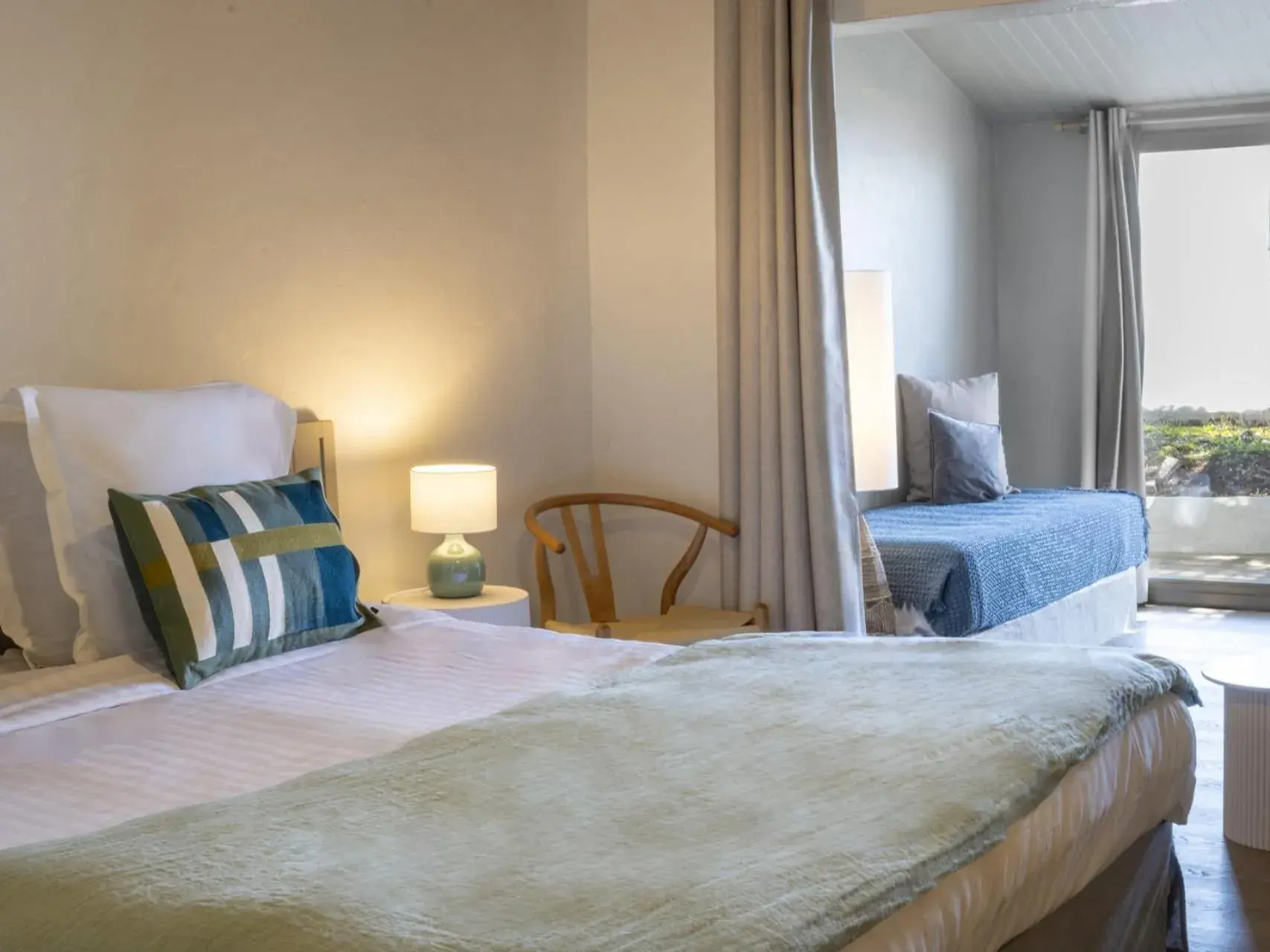 Quintuple Room with Sea View in Hotel Punta Lara Noirmoutier Quintuple Room with Sea View in Hotel Punta Lara Noirmoutier