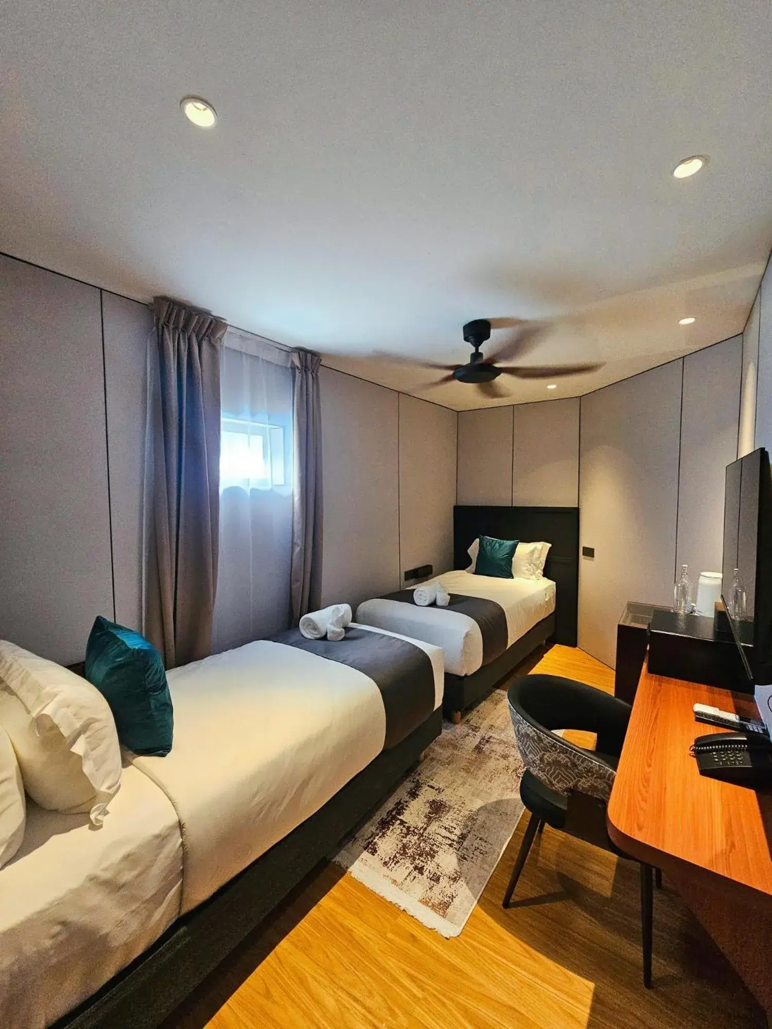 Bed in Carnarvon Suites Bed in Carnarvon Suites