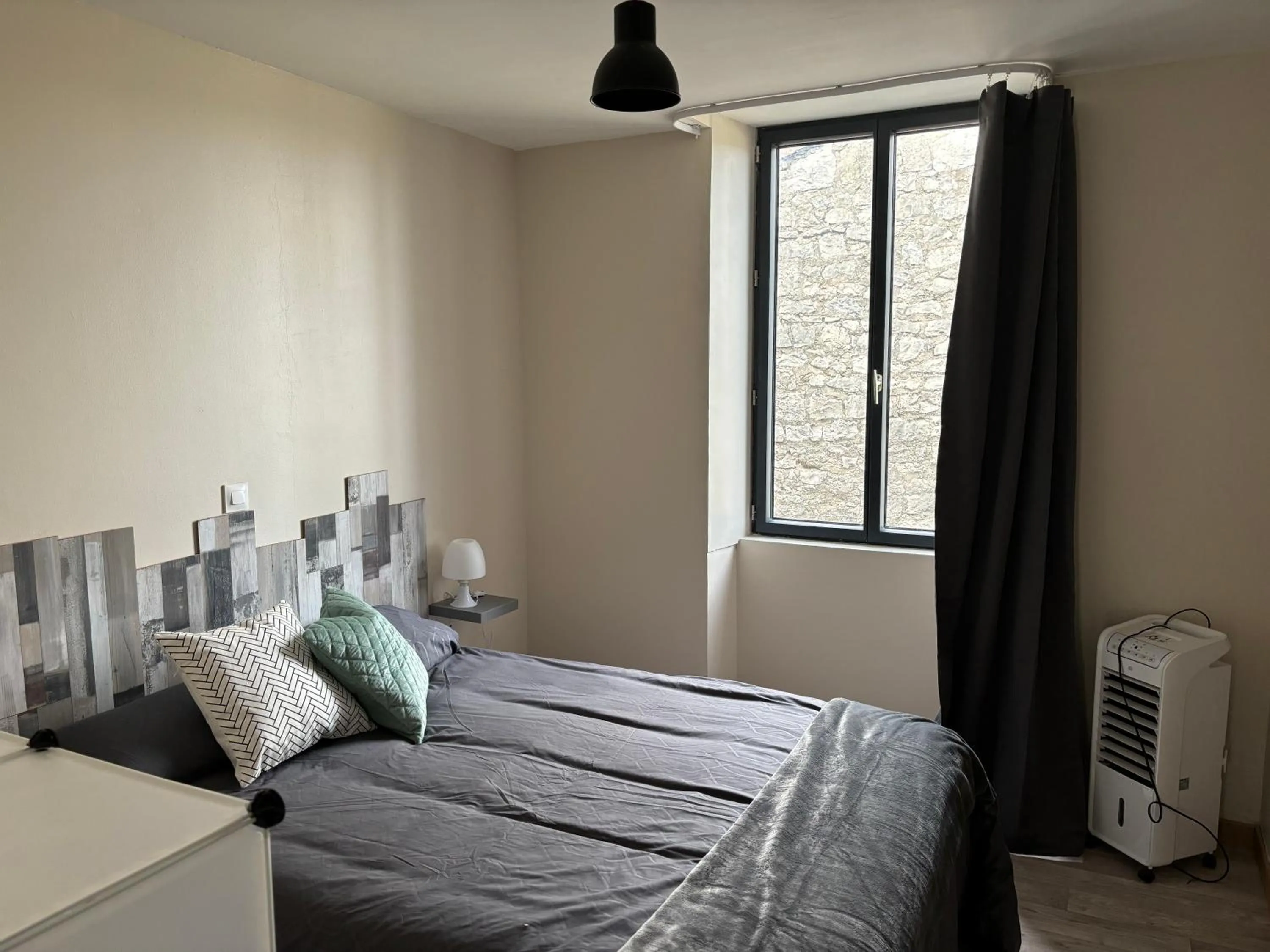 Bedroom, Bed in LES VOYAGEURS