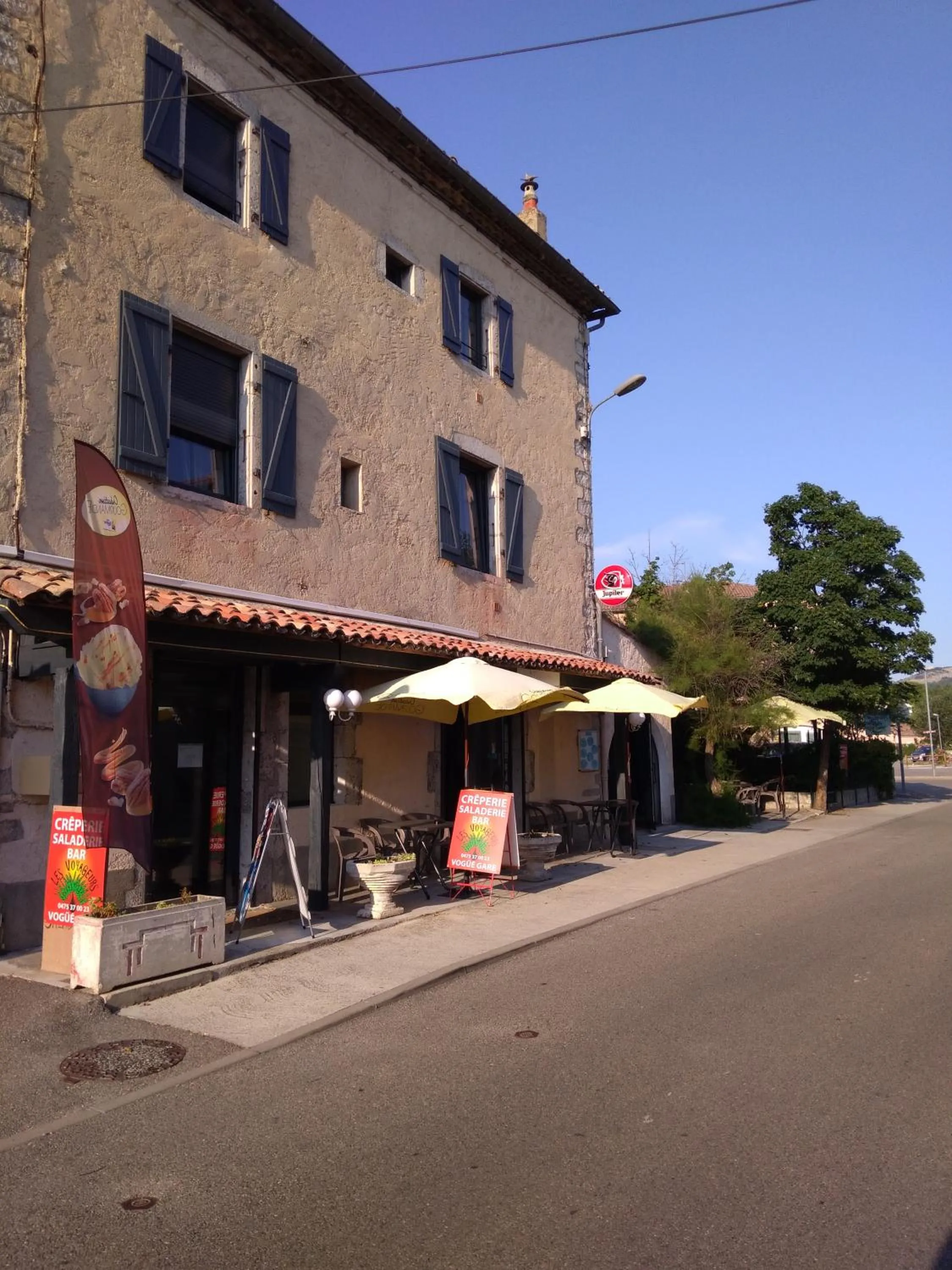 Property building in LES VOYAGEURS