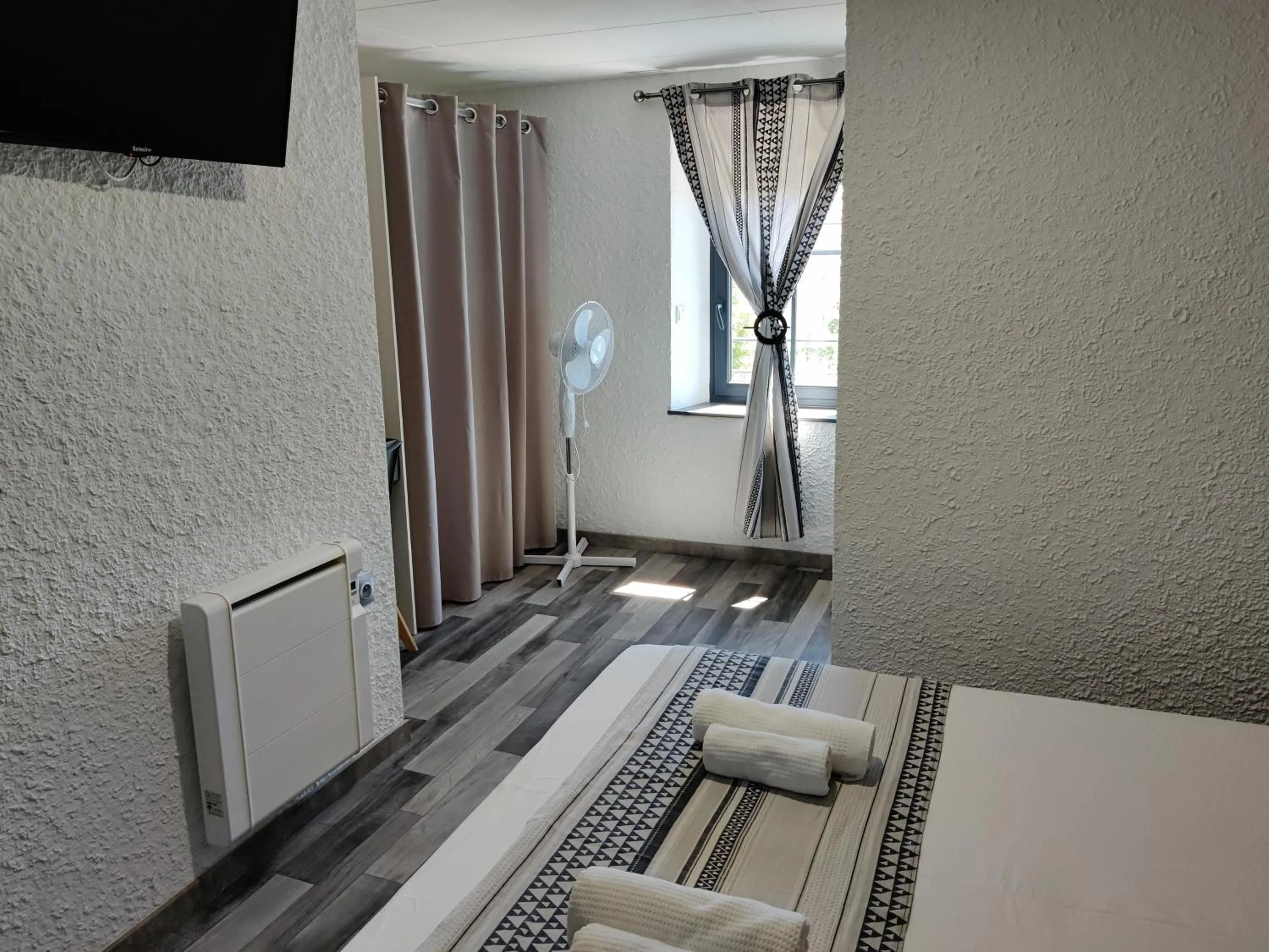 Photo of the whole room in LES VOYAGEURS