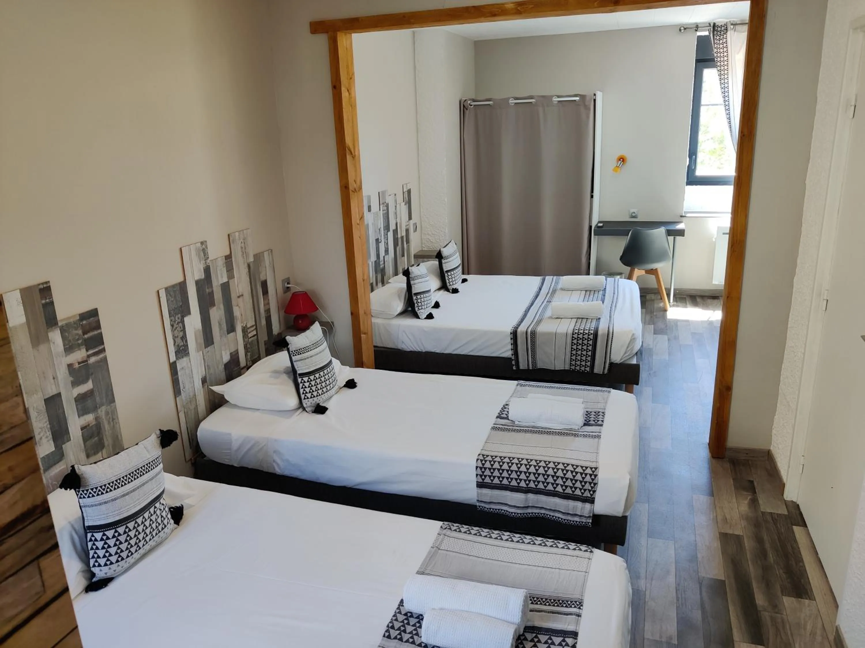 Bed in LES VOYAGEURS