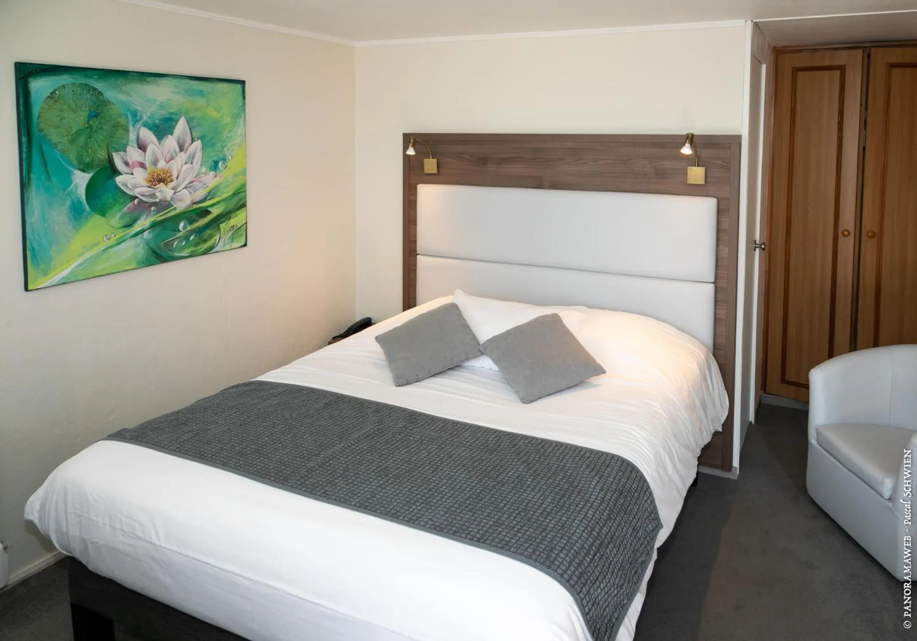 Bed in Hôtel Restaurant Au Relais D'Alsace