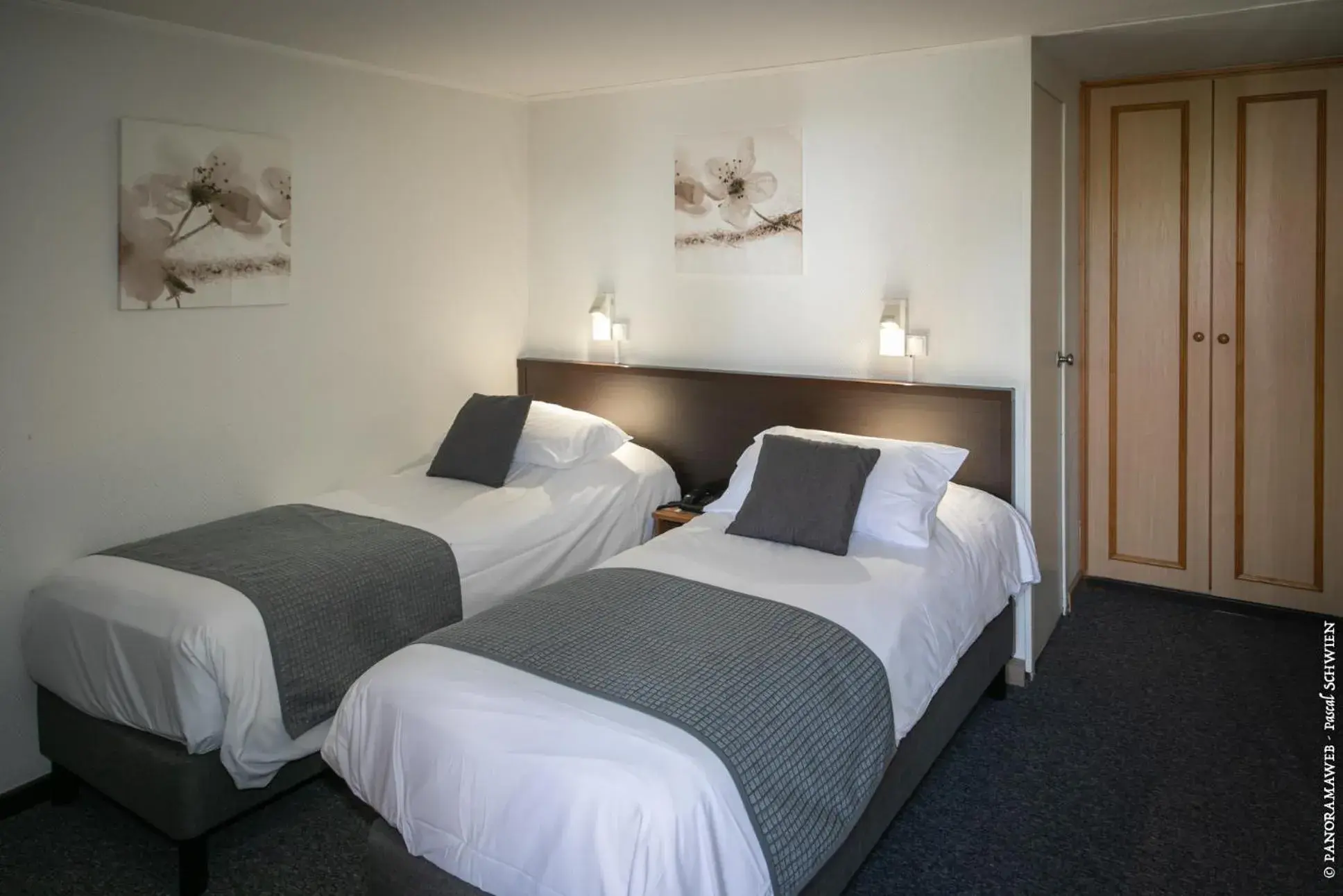 Standard Twin Room in Hôtel Restaurant Au Relais D'Alsace Standard Twin Room in Hôtel Restaurant Au Relais D'Alsace