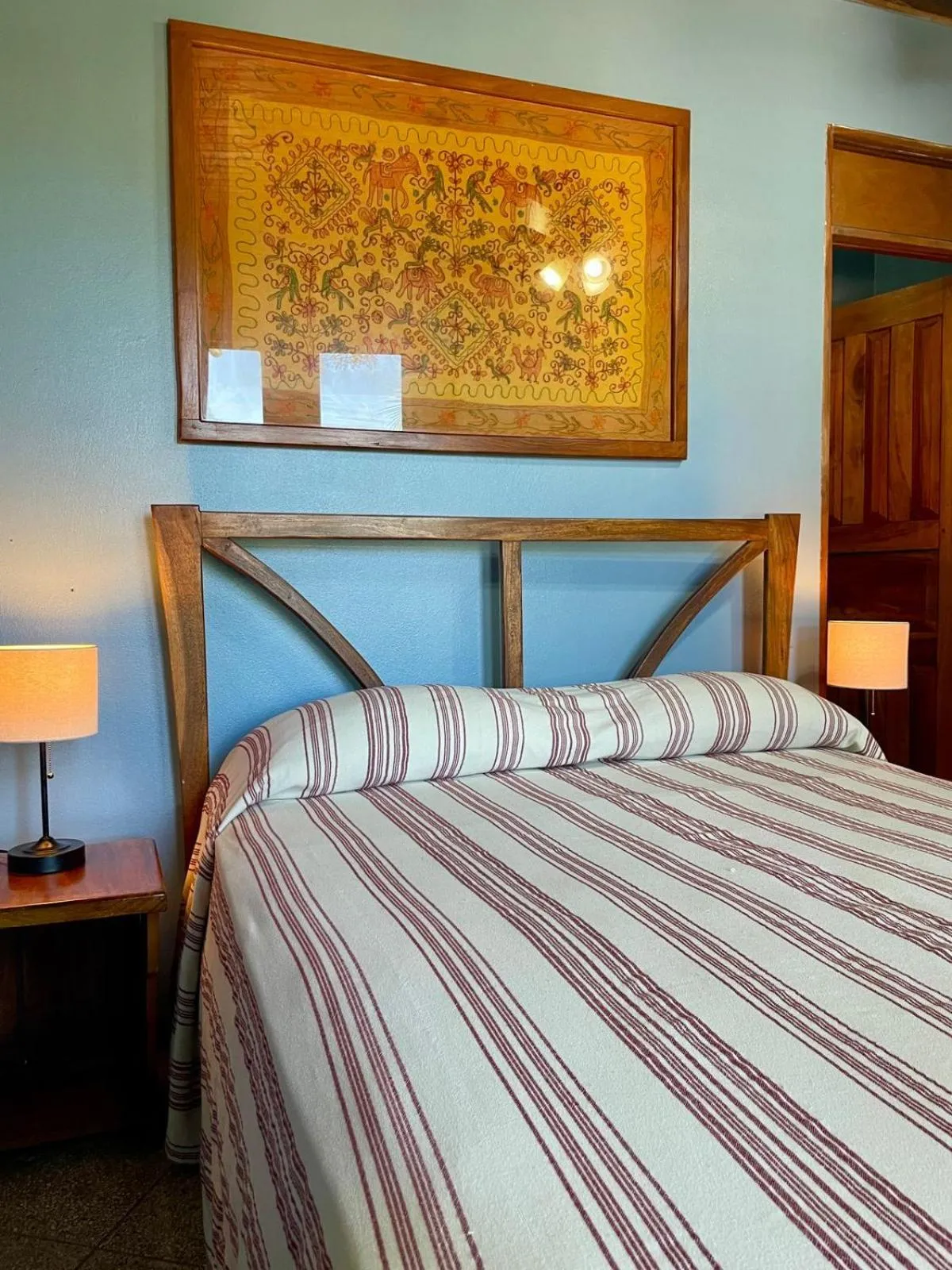 Bed in Hotel Boruca Tamarindo