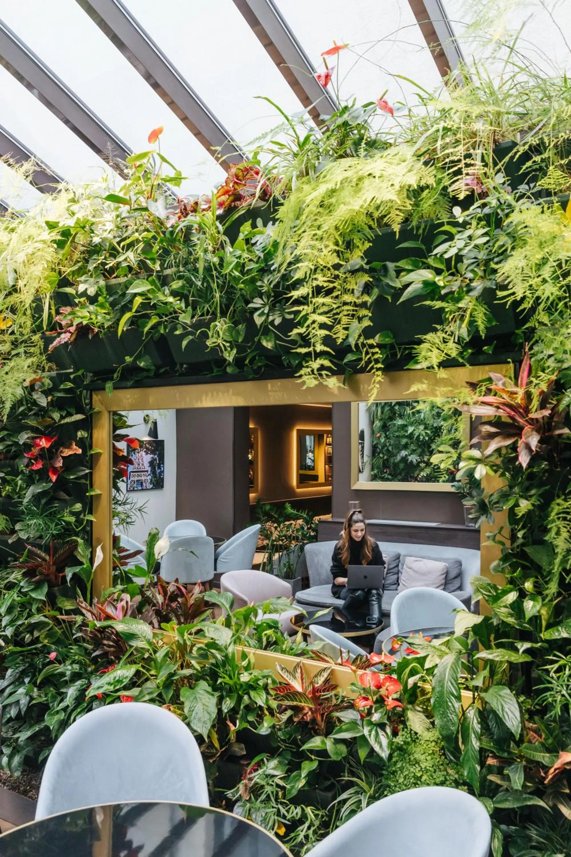 Lounge or bar in Le Parisis - Paris Tour Eiffel