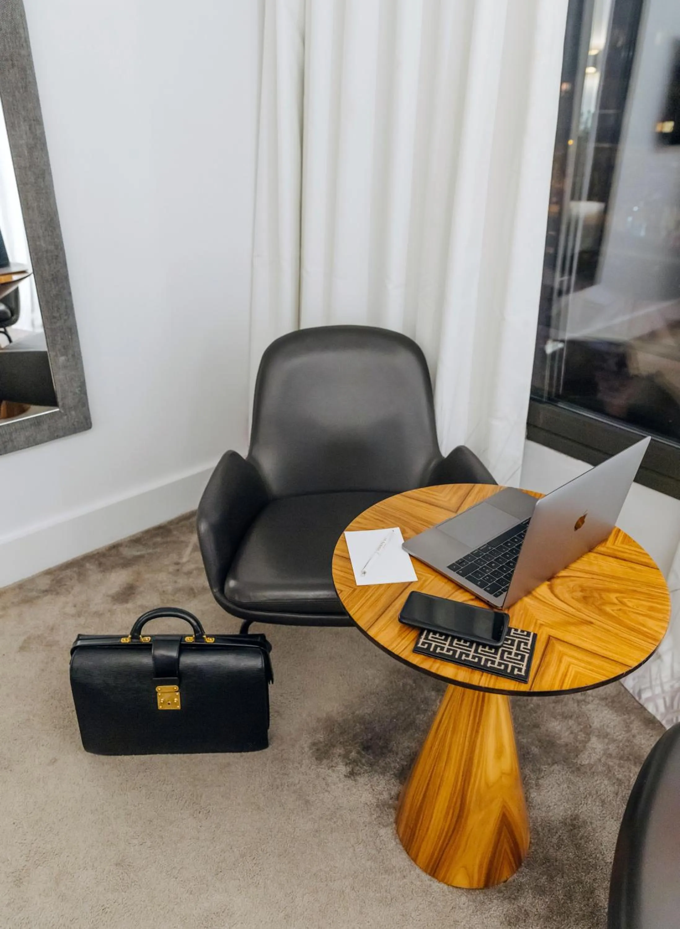 Bedroom in Le Parisis - Paris Tour Eiffel