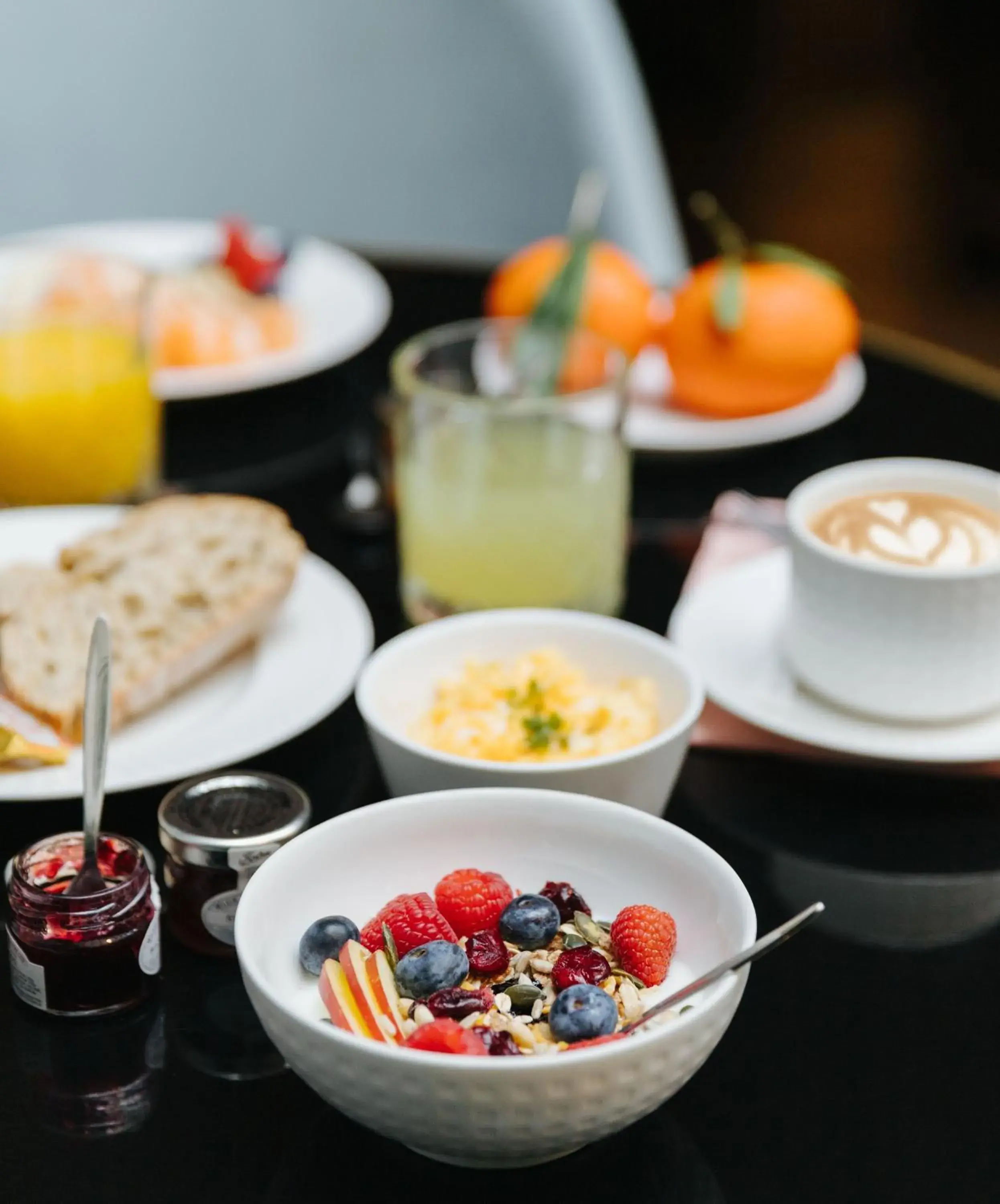 Breakfast in Le Parisis - Paris Tour Eiffel Breakfast in Le Parisis - Paris Tour Eiffel