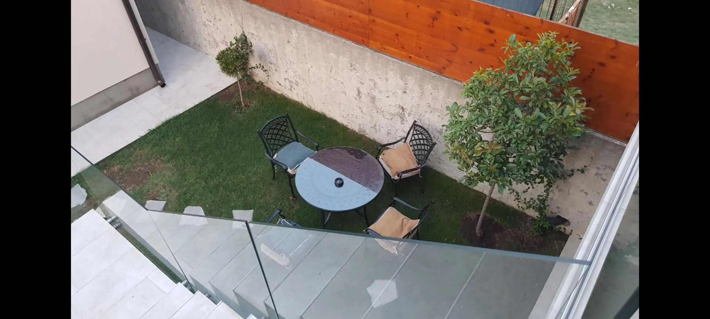 Garden in Apartments Aerodrom