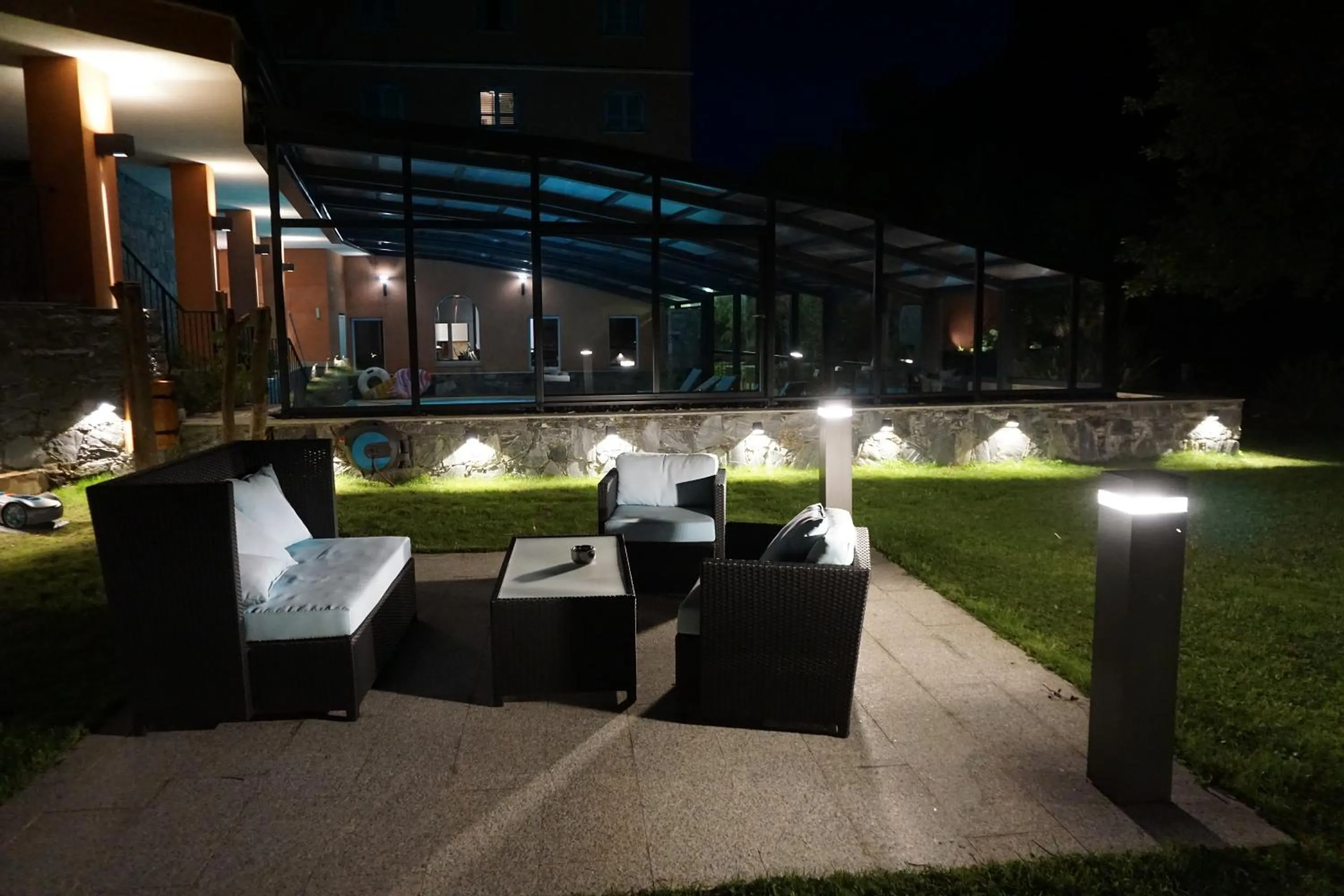 Garden in Les Jardins De La Glacière