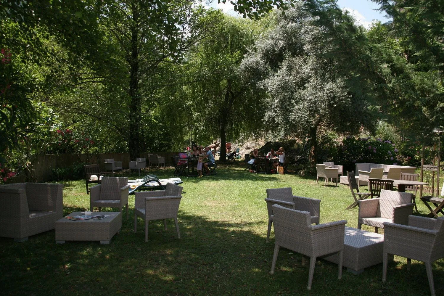 Garden in Les Jardins De La Glacière