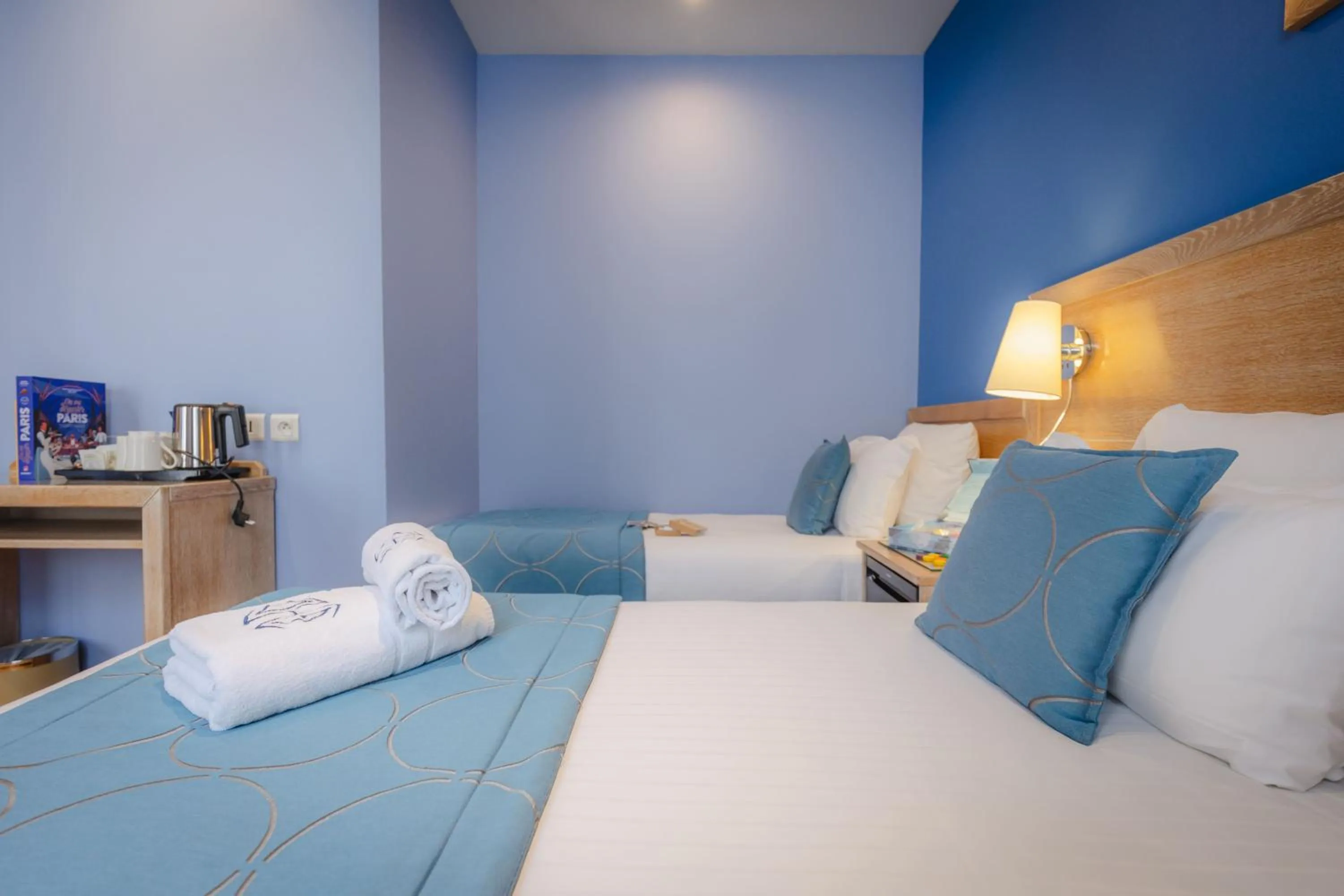 Bedroom, Bed in Grand Hotel Dore