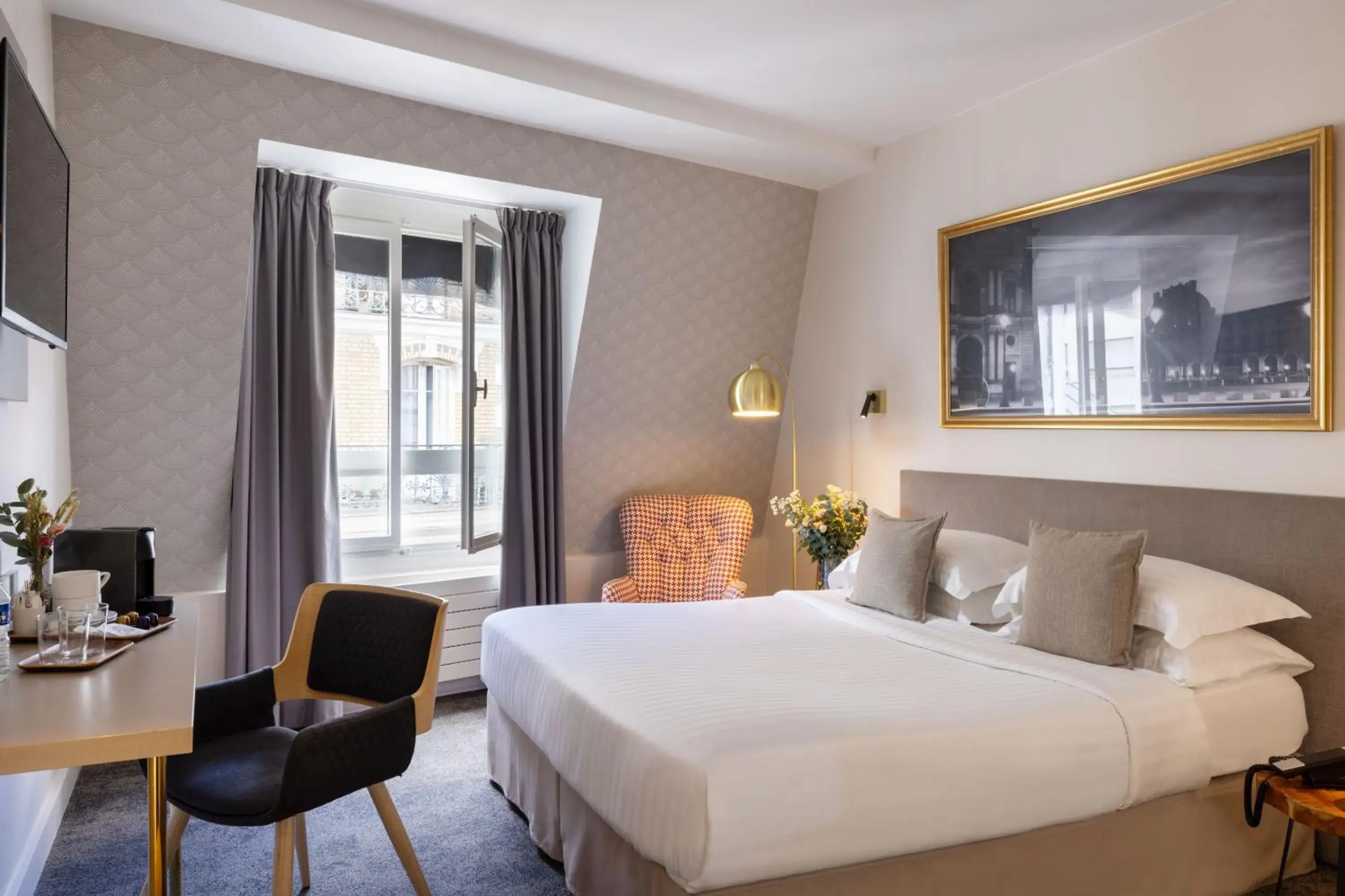 Photo of the whole room, Bed in Villa des Ambassadeurs Photo of the whole room, Bed in Villa des Ambassadeurs