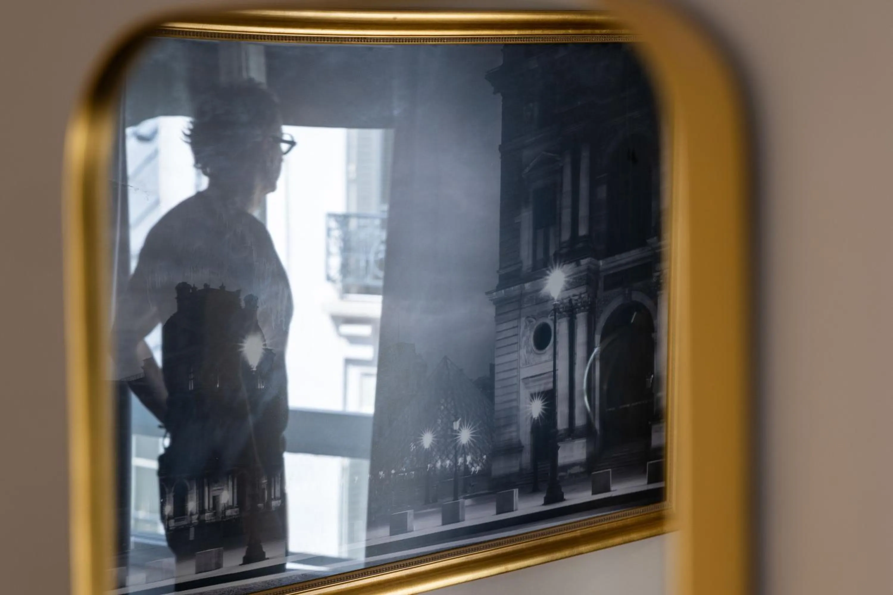 Decorative detail in Villa des Ambassadeurs