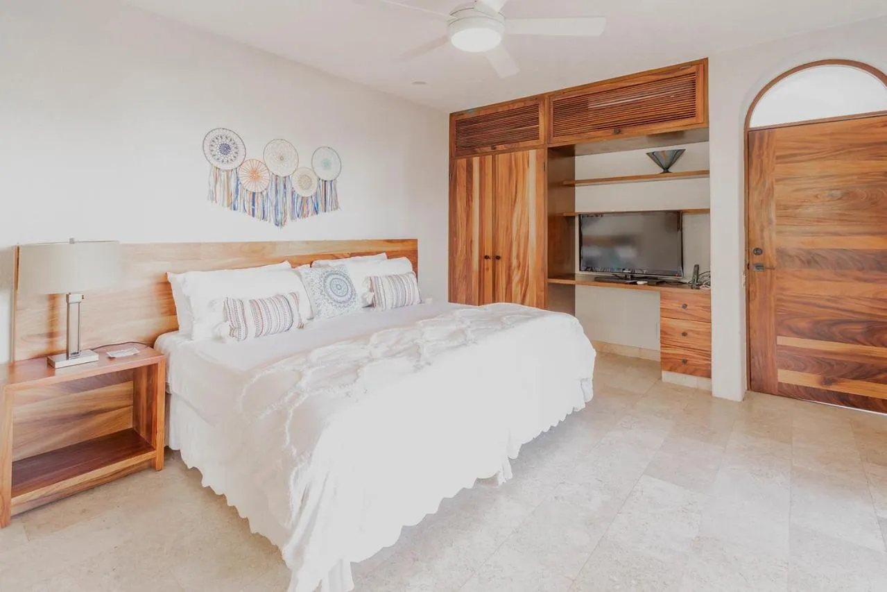 Contemporary Villa with 2 Pools, Walking Distance to Beach and Butler Included