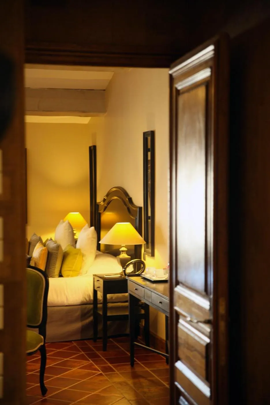 Bed in La Villa Mazarin