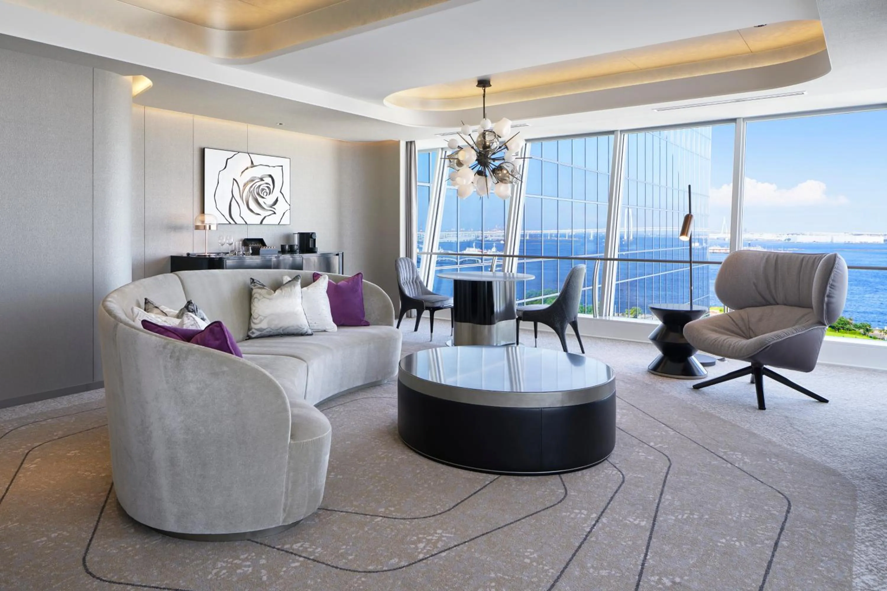 Photo of the whole room in The Kahala Hotel & Resort Yokohama