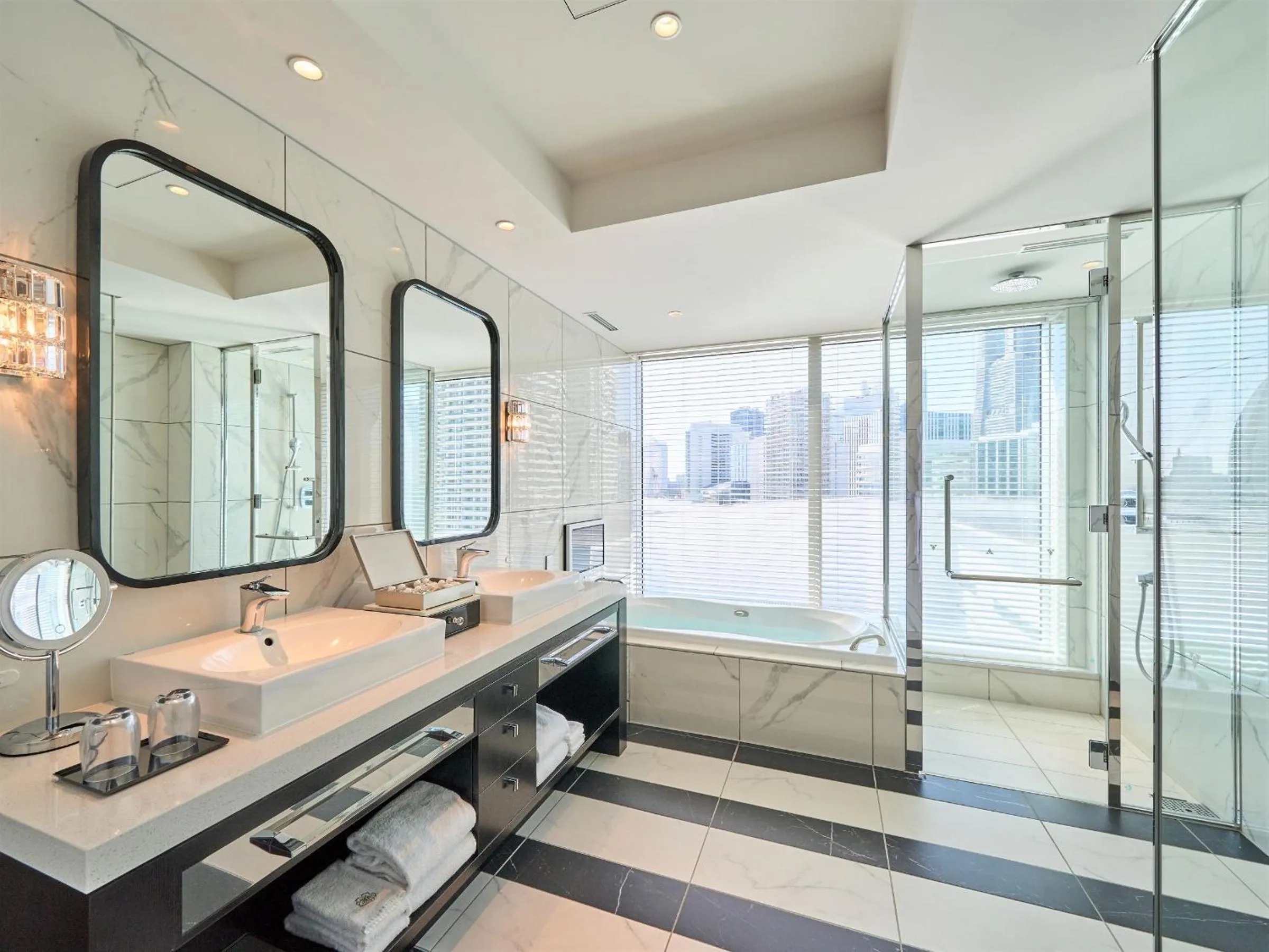 Bathroom in The Kahala Hotel & Resort Yokohama