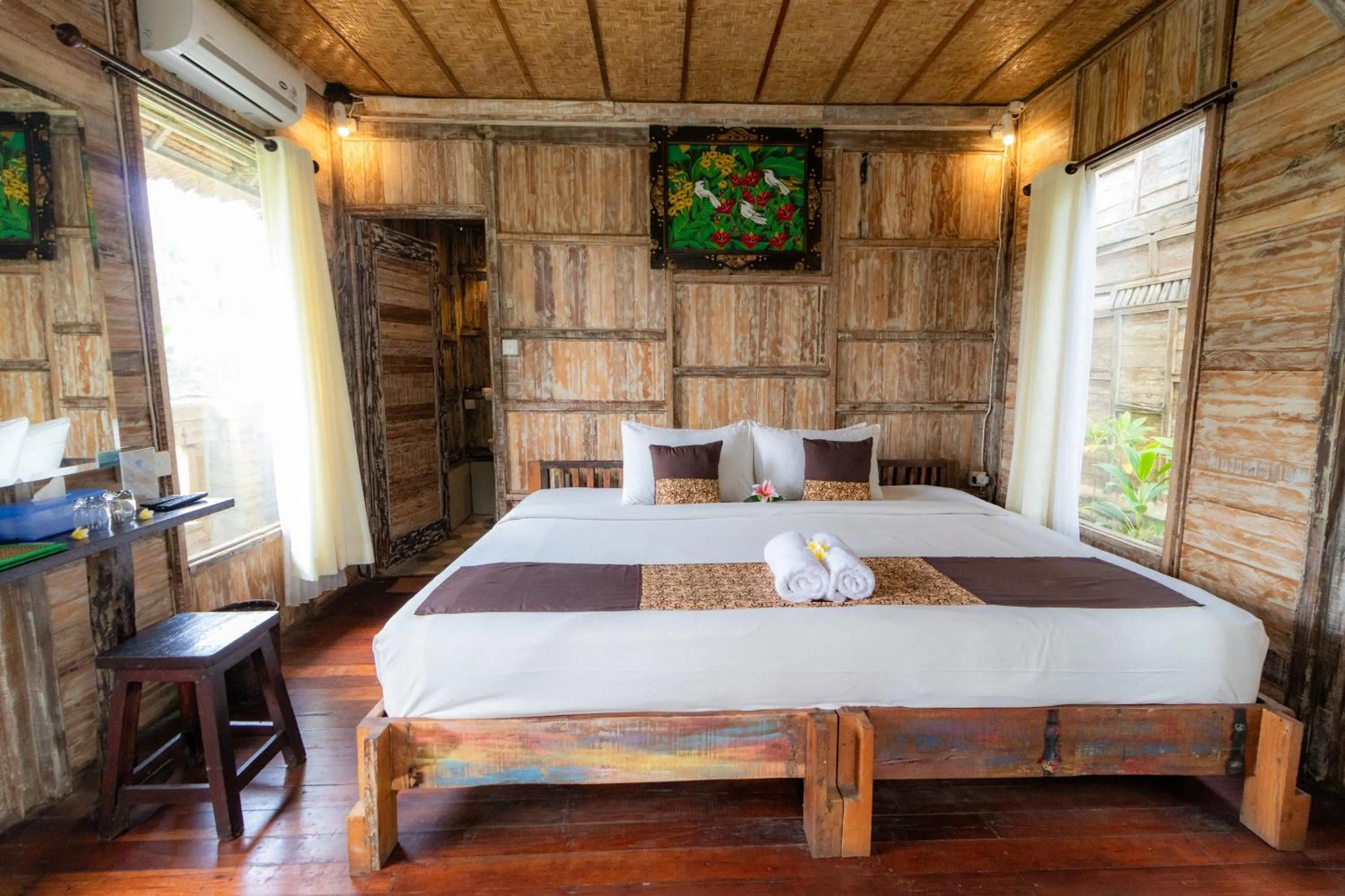 Bed in Royal JJ Ubud Resort & Spa