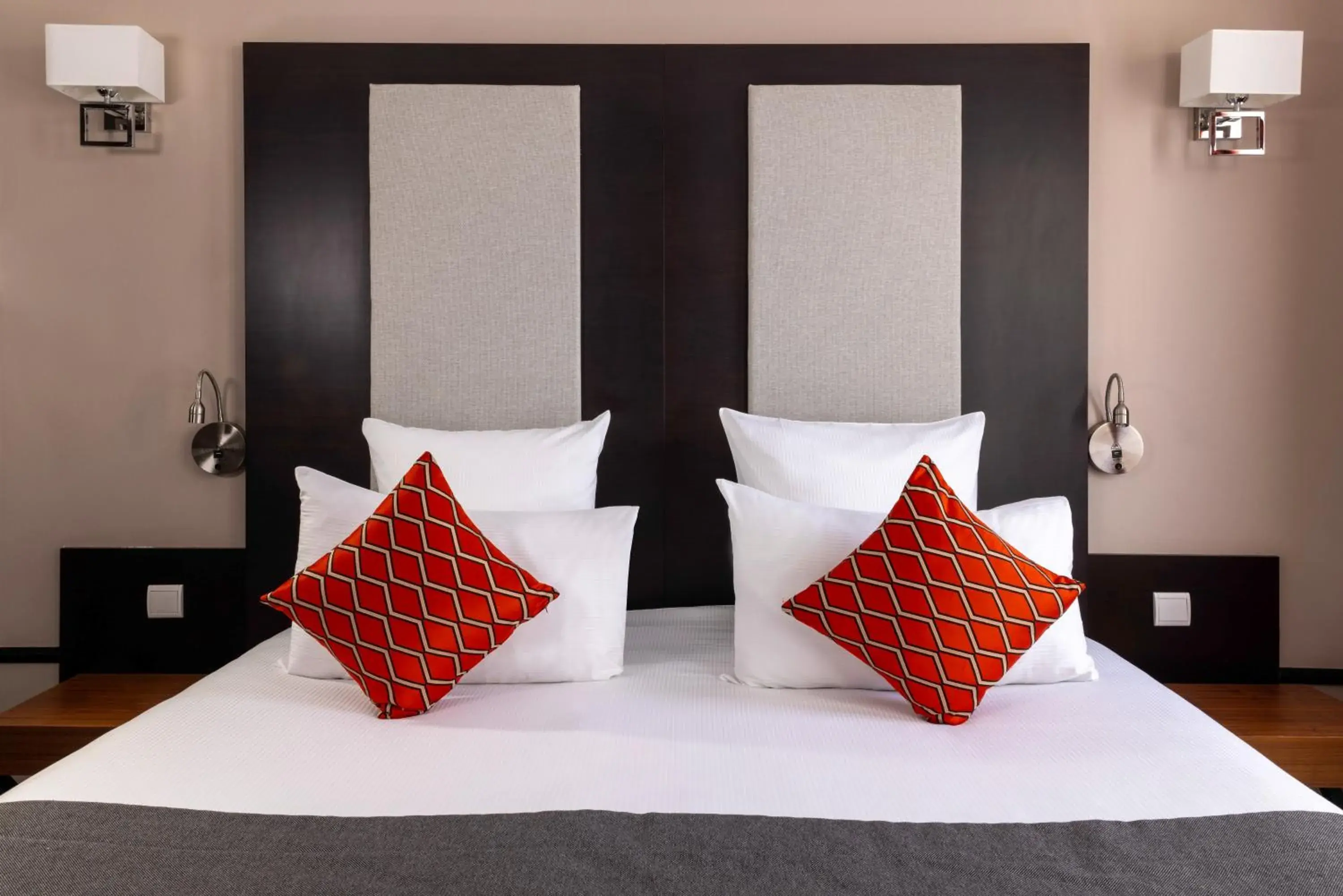 Bed in Hotel Elysées Bassano Bed in Hotel Elysées Bassano