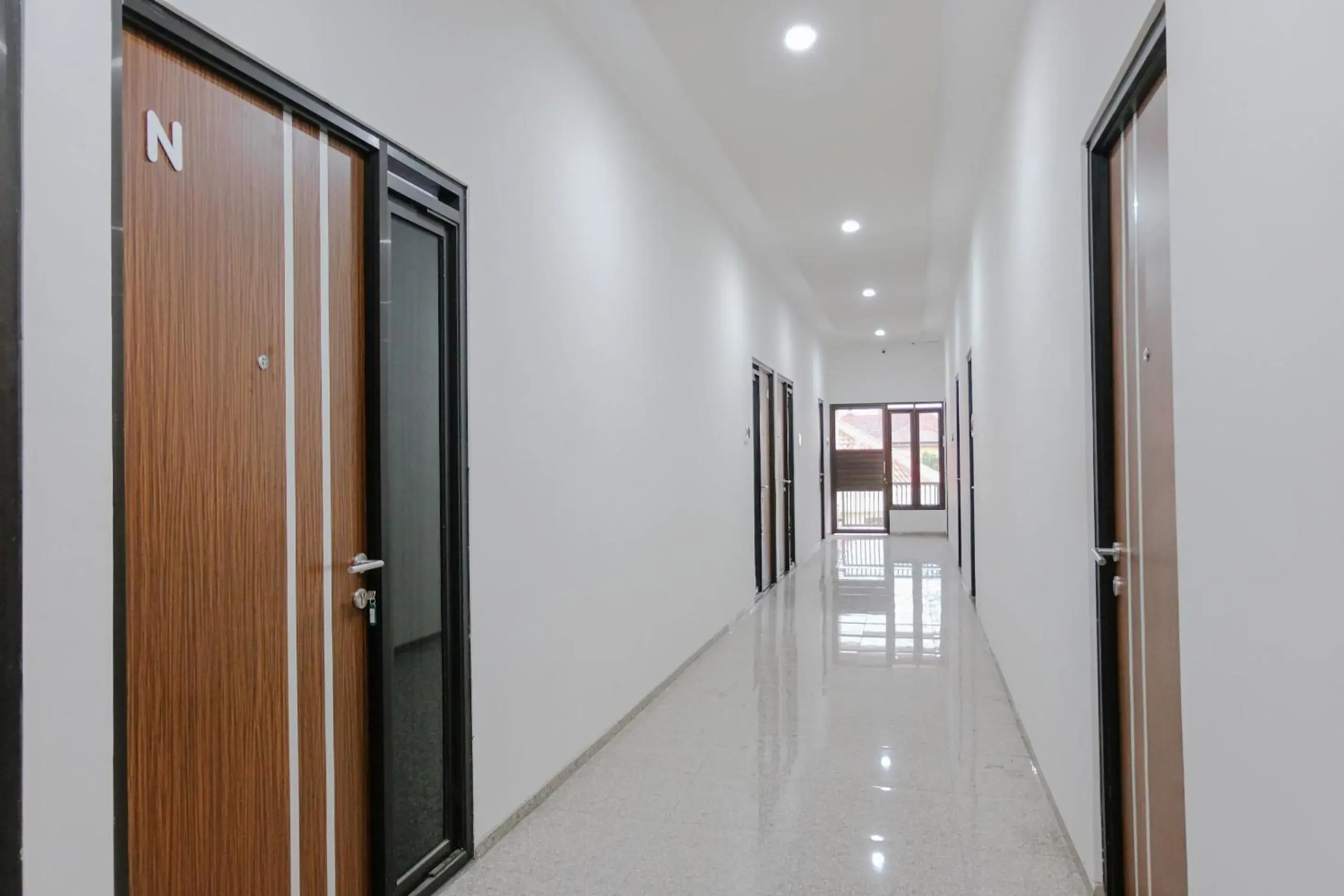 Lobby or reception in Hotel O Embun Pagi Syariah Residence Lobby or reception in Hotel O Embun Pagi Syariah Residence