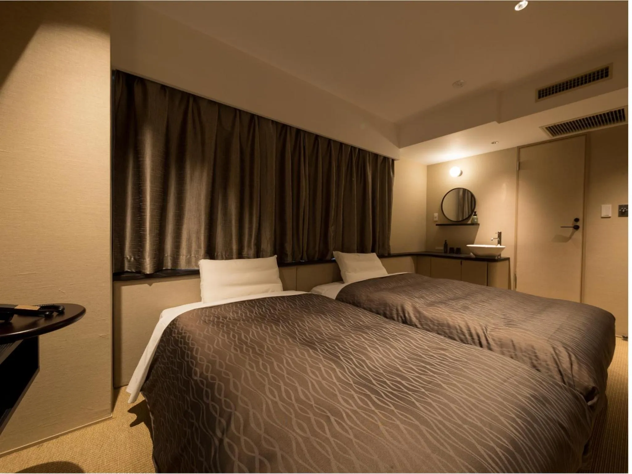 Photo of the whole room, Bed in THE HOTELS HAKATA KASANE Bayside