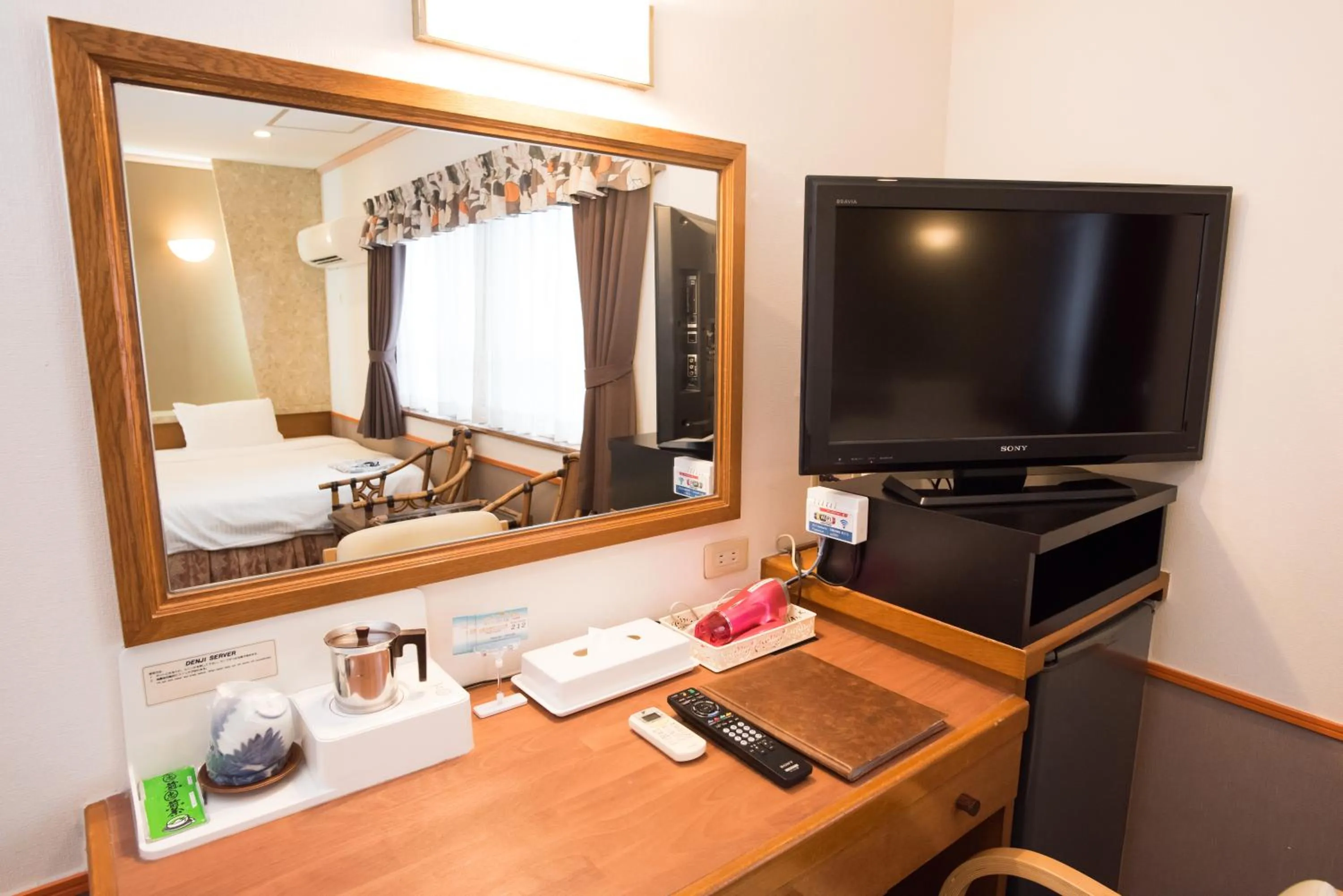 TV and multimedia in Crown Hotel Okinawa