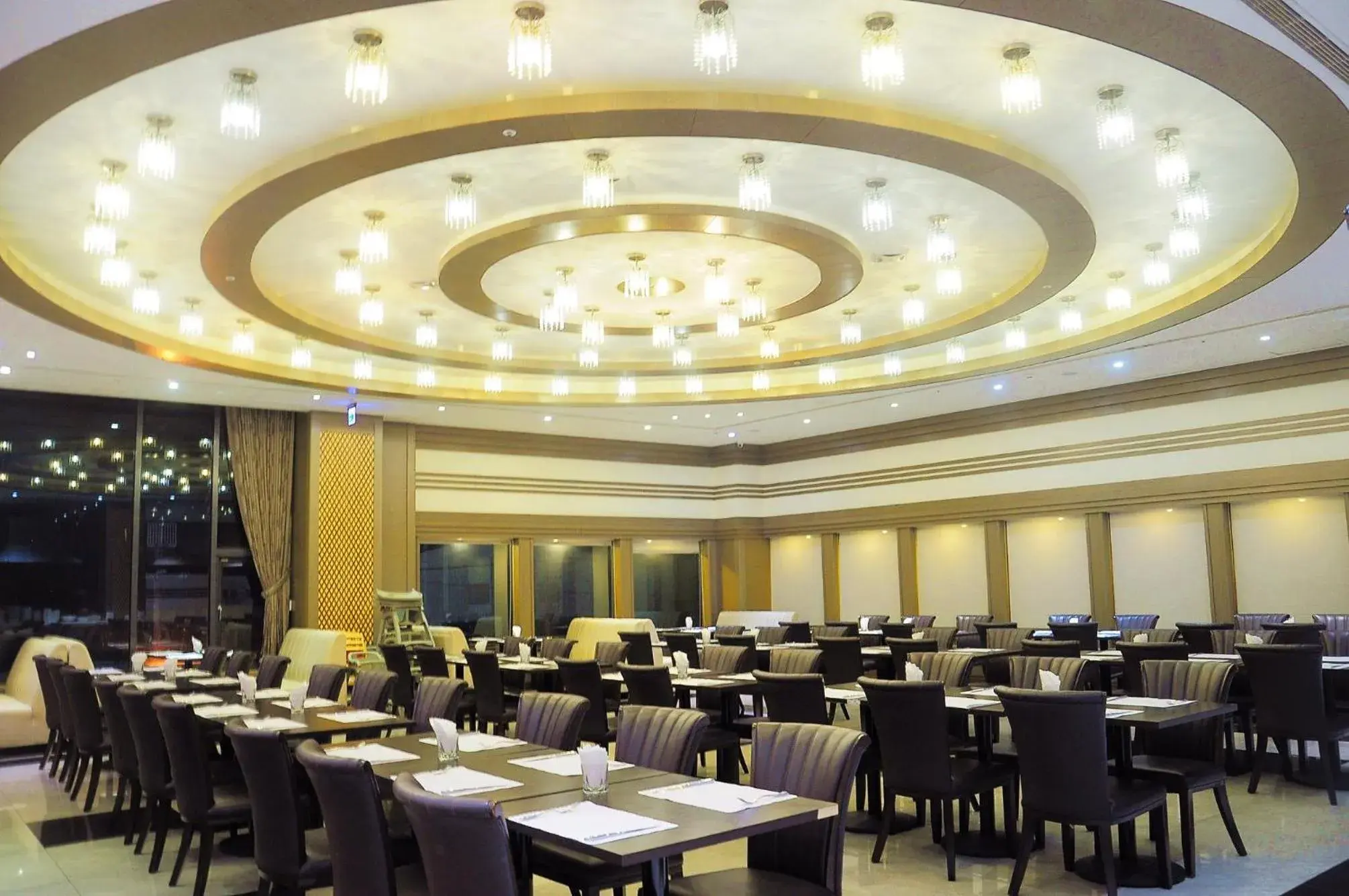 Restaurant/places to eat in Cheng Wan Grand Hotel Restaurant/places to eat in Cheng Wan Grand Hotel