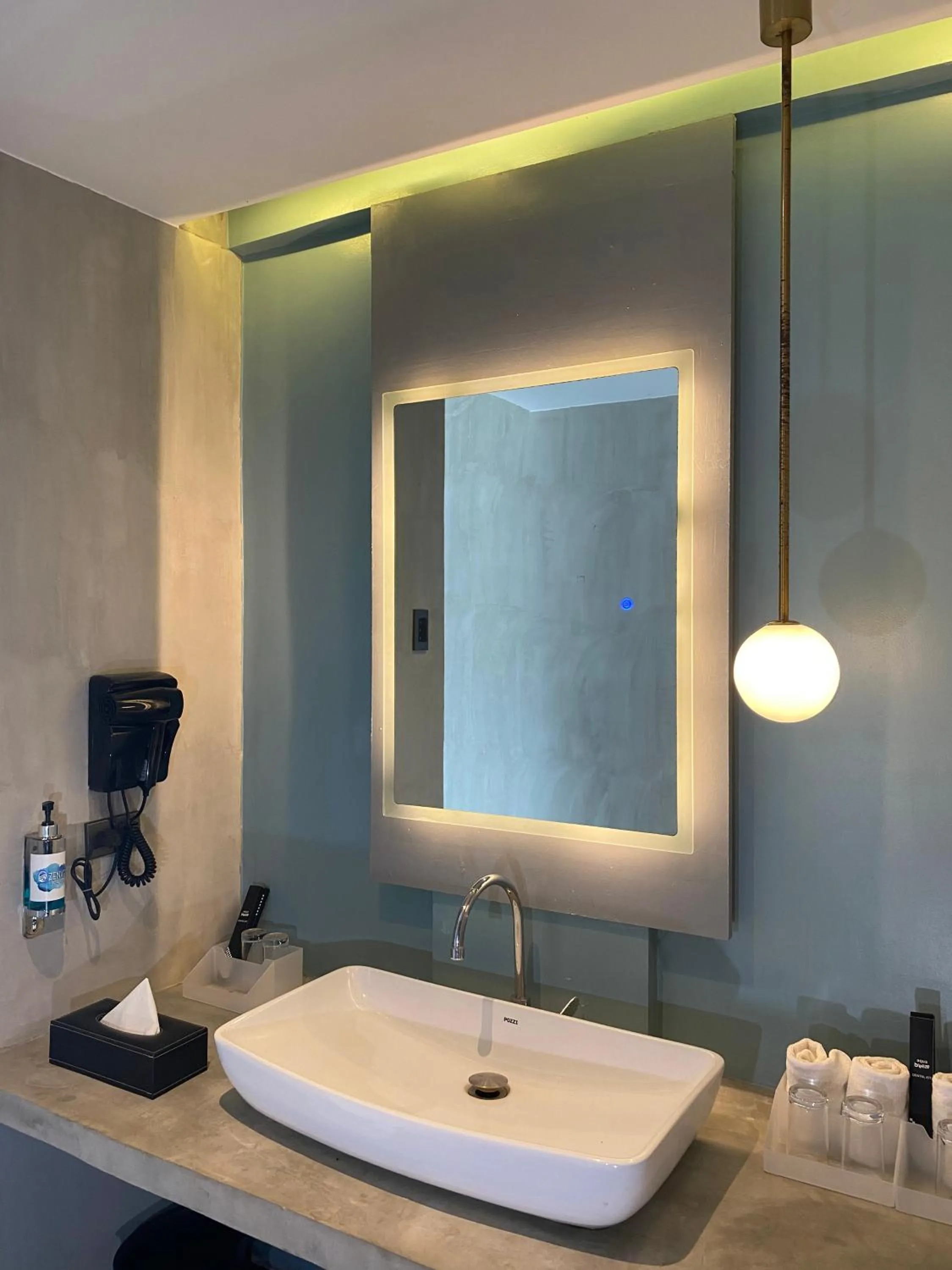 Bathroom in Zenvea Hotel