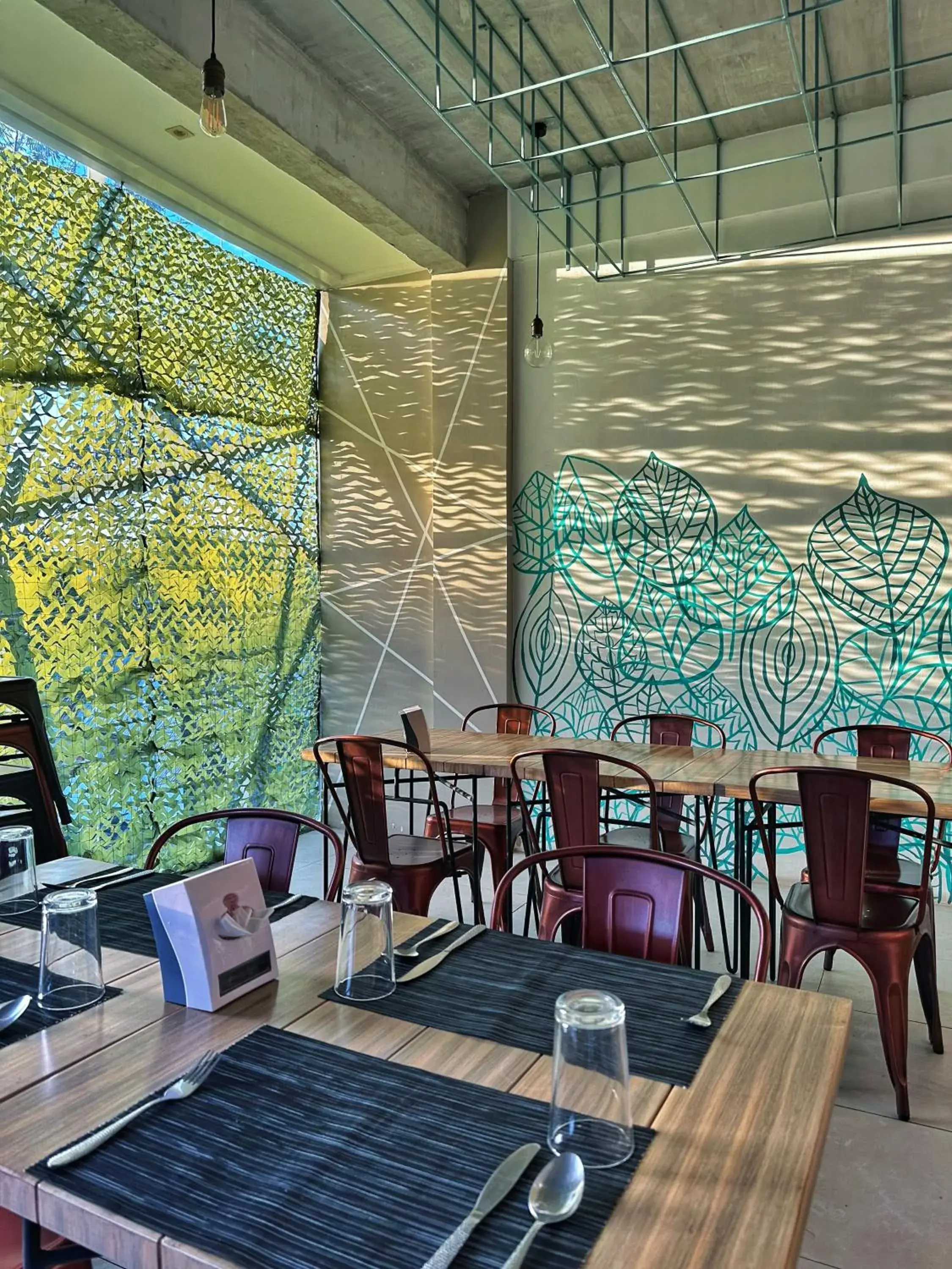 Restaurant/places to eat in Zenvea Hotel Restaurant/places to eat in Zenvea Hotel