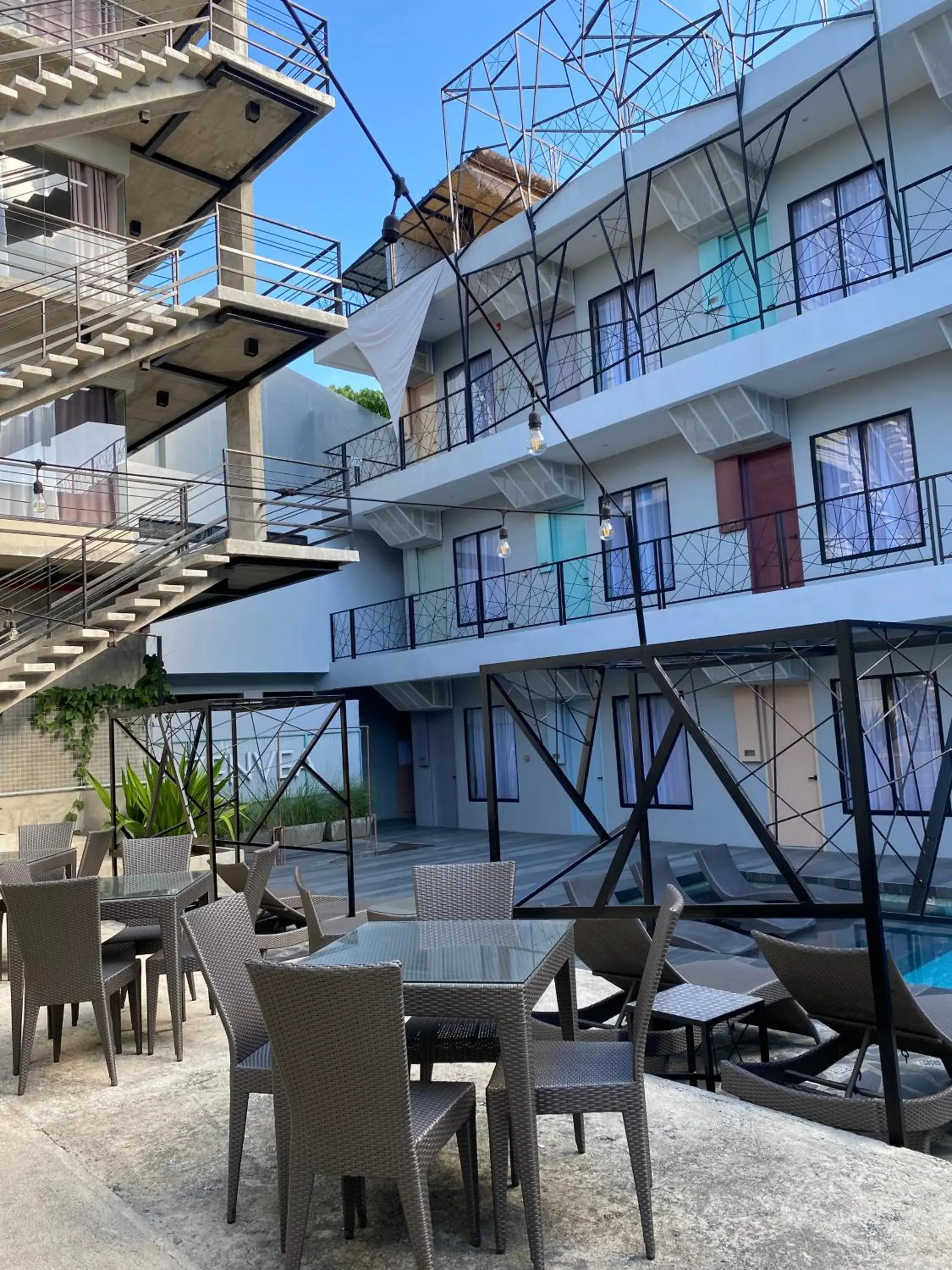 Pool view in Zenvea Hotel Pool view in Zenvea Hotel