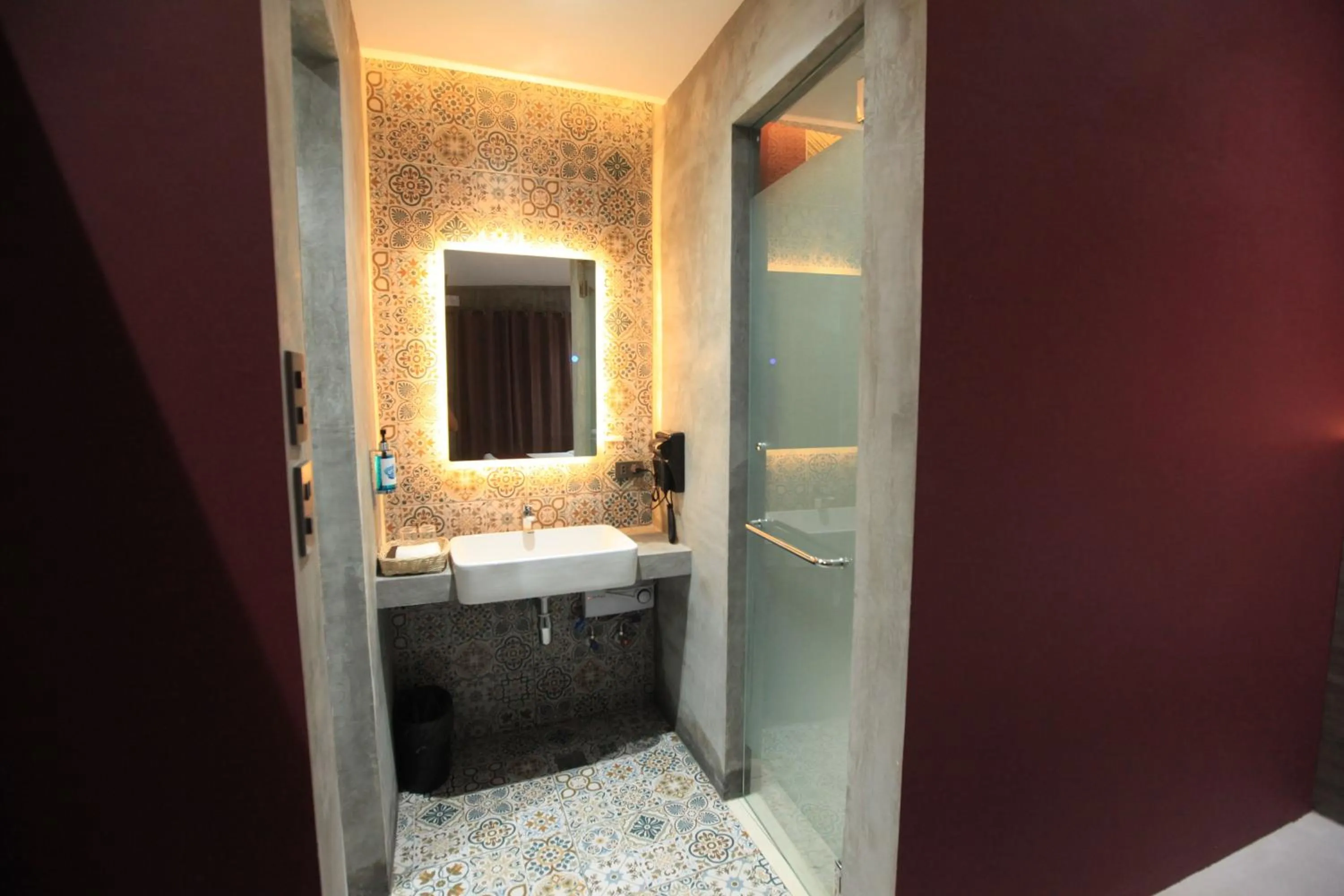 Bathroom in Zenvea Hotel