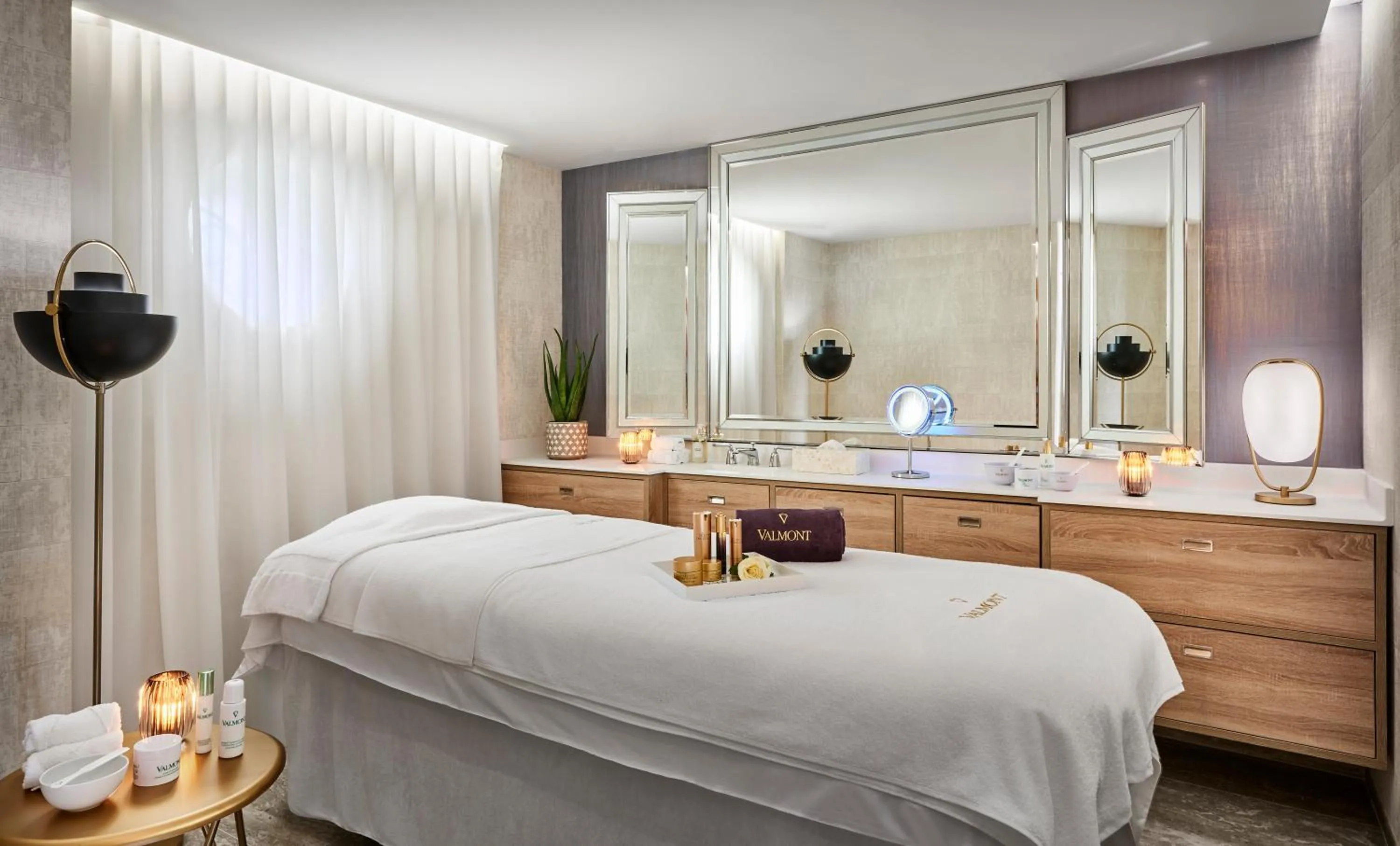 Spa and wellness centre/facilities, Bed in Hôtel Belles Rives