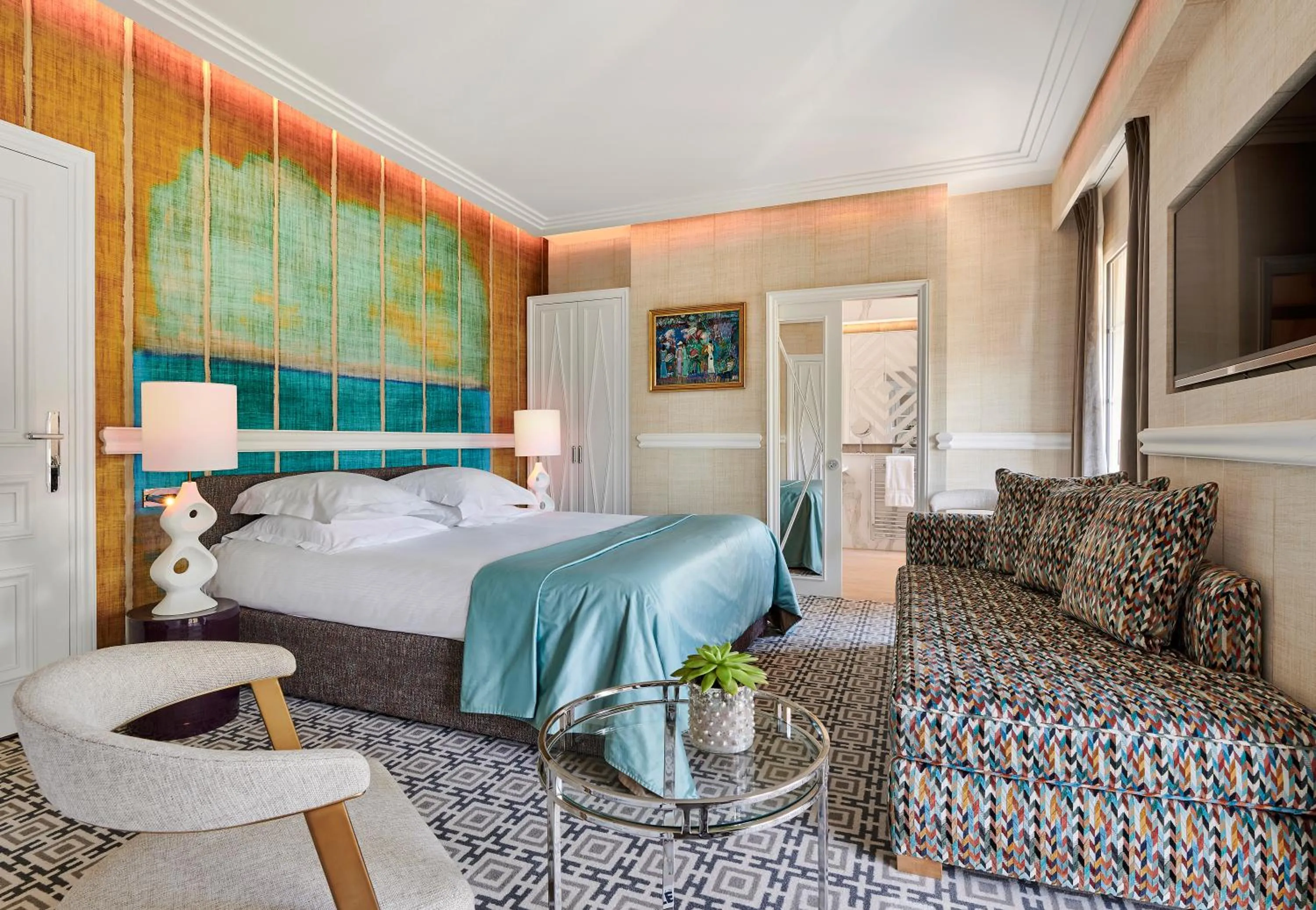 Photo of the whole room, Bed in Hôtel Belles Rives