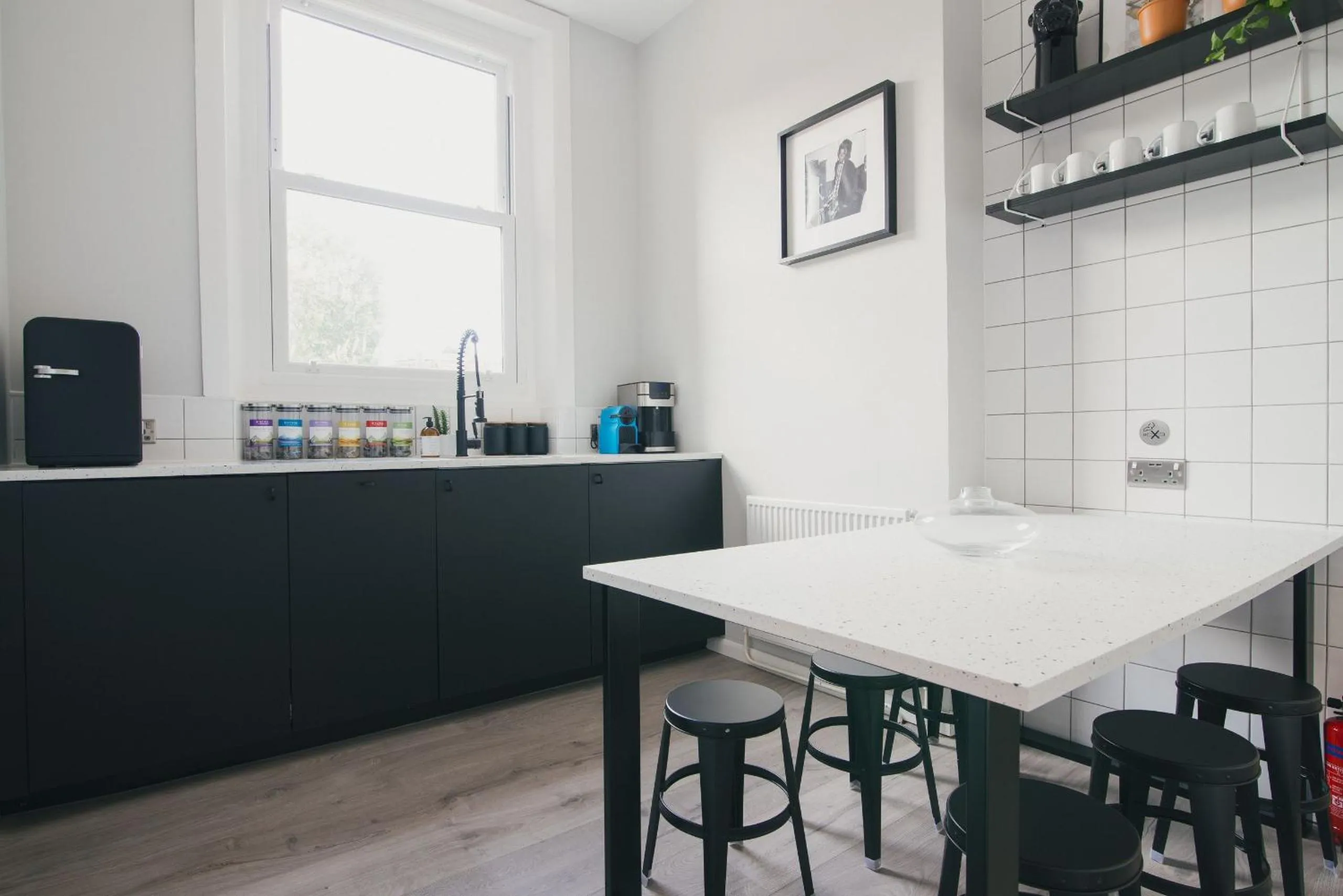 Coffee/tea facilities in D8 - Shoreditch