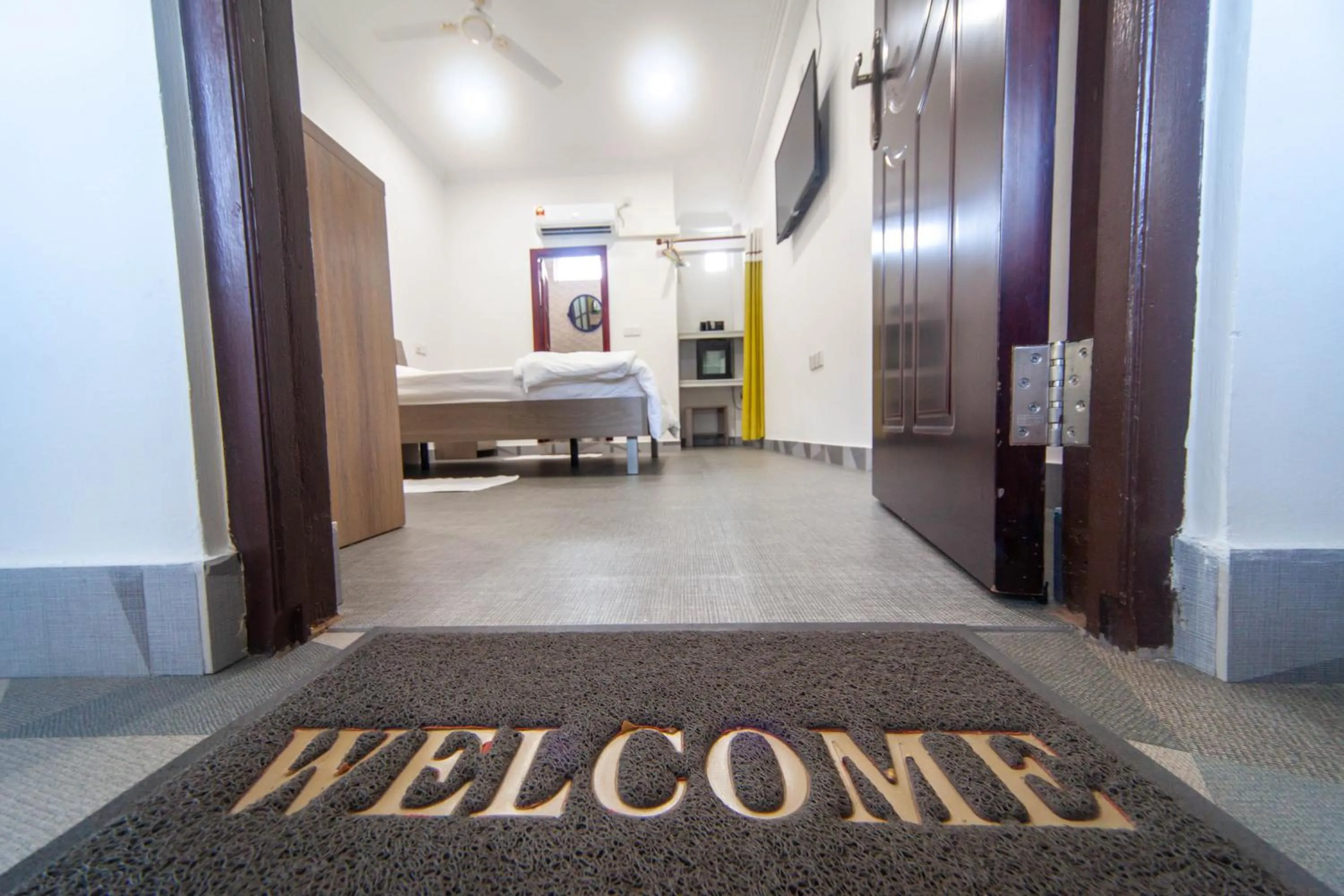 Bedroom in Dhangethi INN